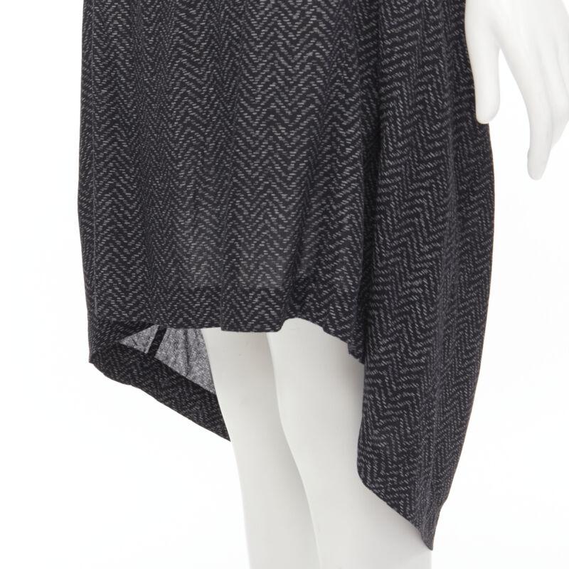 COMME DES GARCONS 1980's Vintage grey chevron asymmetric draped cocoon dress For Sale 3