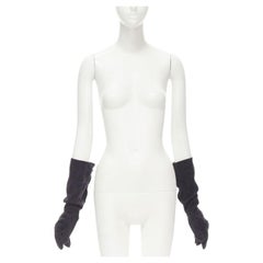 COMME DES GARCONS Guanti vintage anni '80 in maglia di lana grigia con bottone