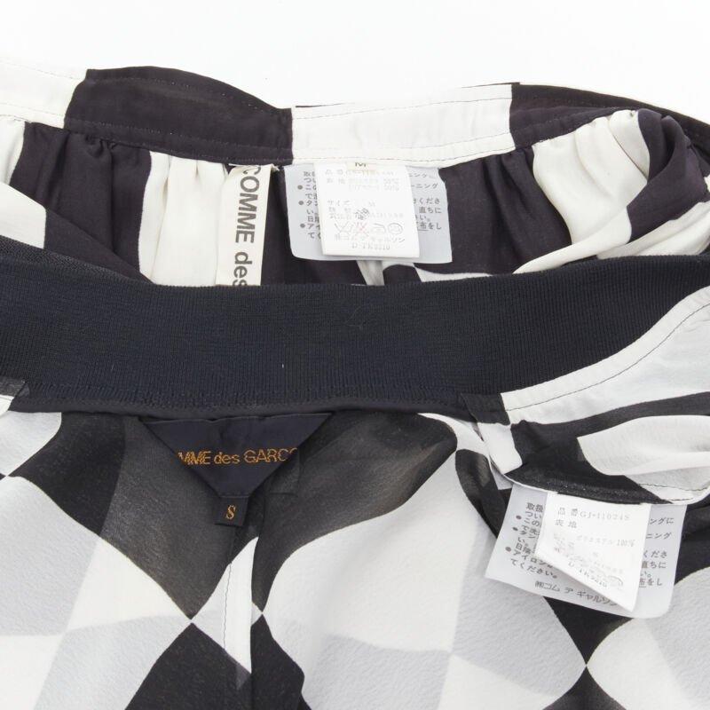 COMME DES GARCONS 1988 Runway jupe bomber à carreaux noirs et blancs S en vente 6