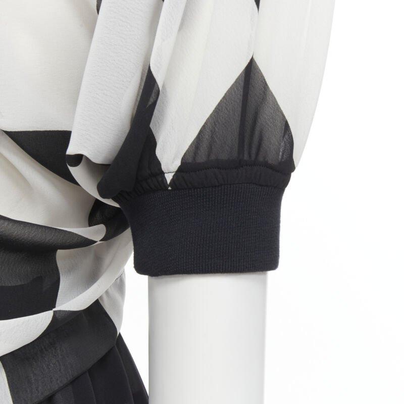 COMME DES GARCONS 1988 Runway jupe bomber à carreaux noirs et blancs S en vente 2