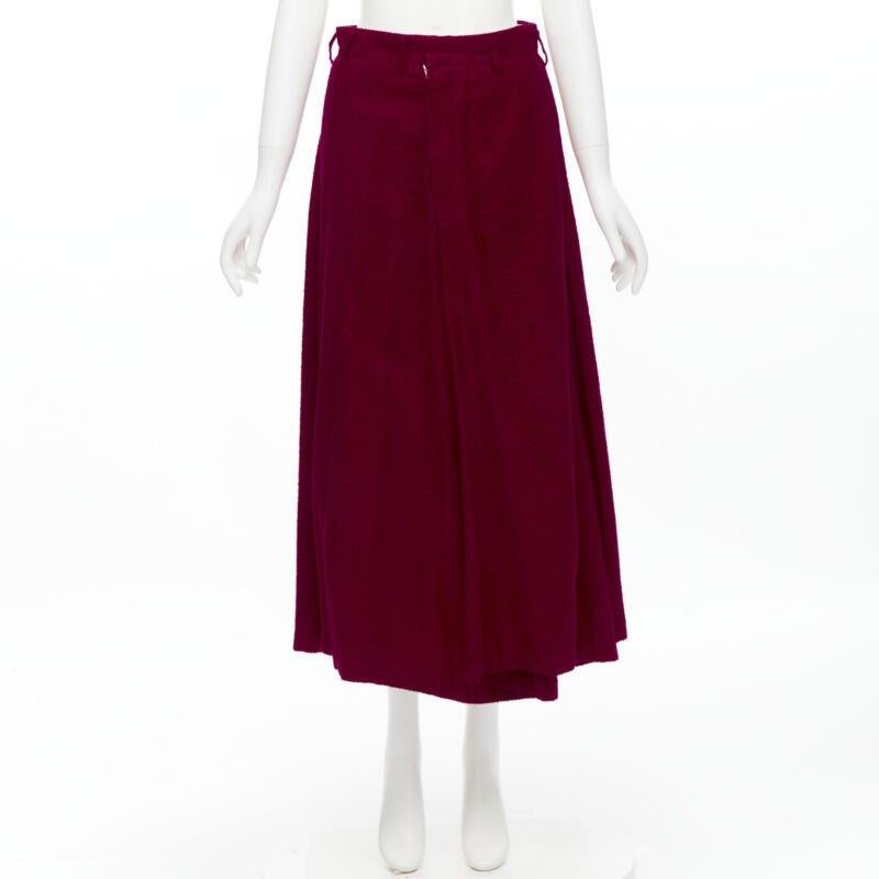 COMME DES GARCONS 1994 falda midi drapeada con pliegues diagonales de lana hervida roja S en venta 5