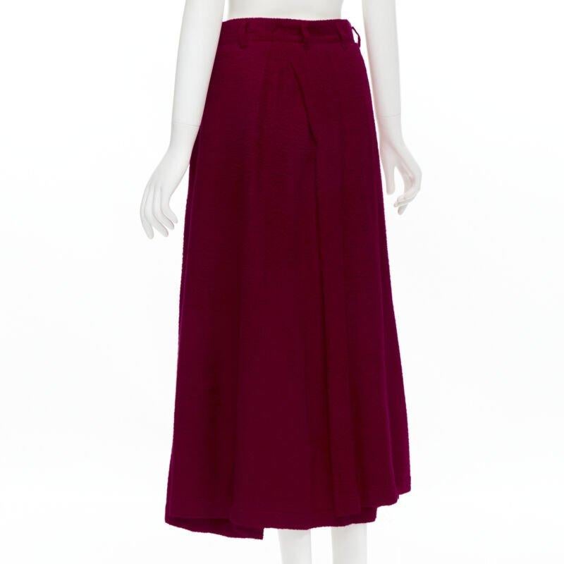 COMME DES GARCONS 1994 falda midi drapeada con pliegues diagonales de lana hervida roja S en venta 1