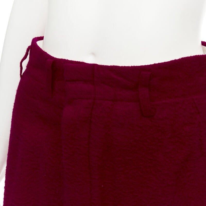 COMME DES GARCONS 1994 falda midi drapeada con pliegues diagonales de lana hervida roja S en venta 2