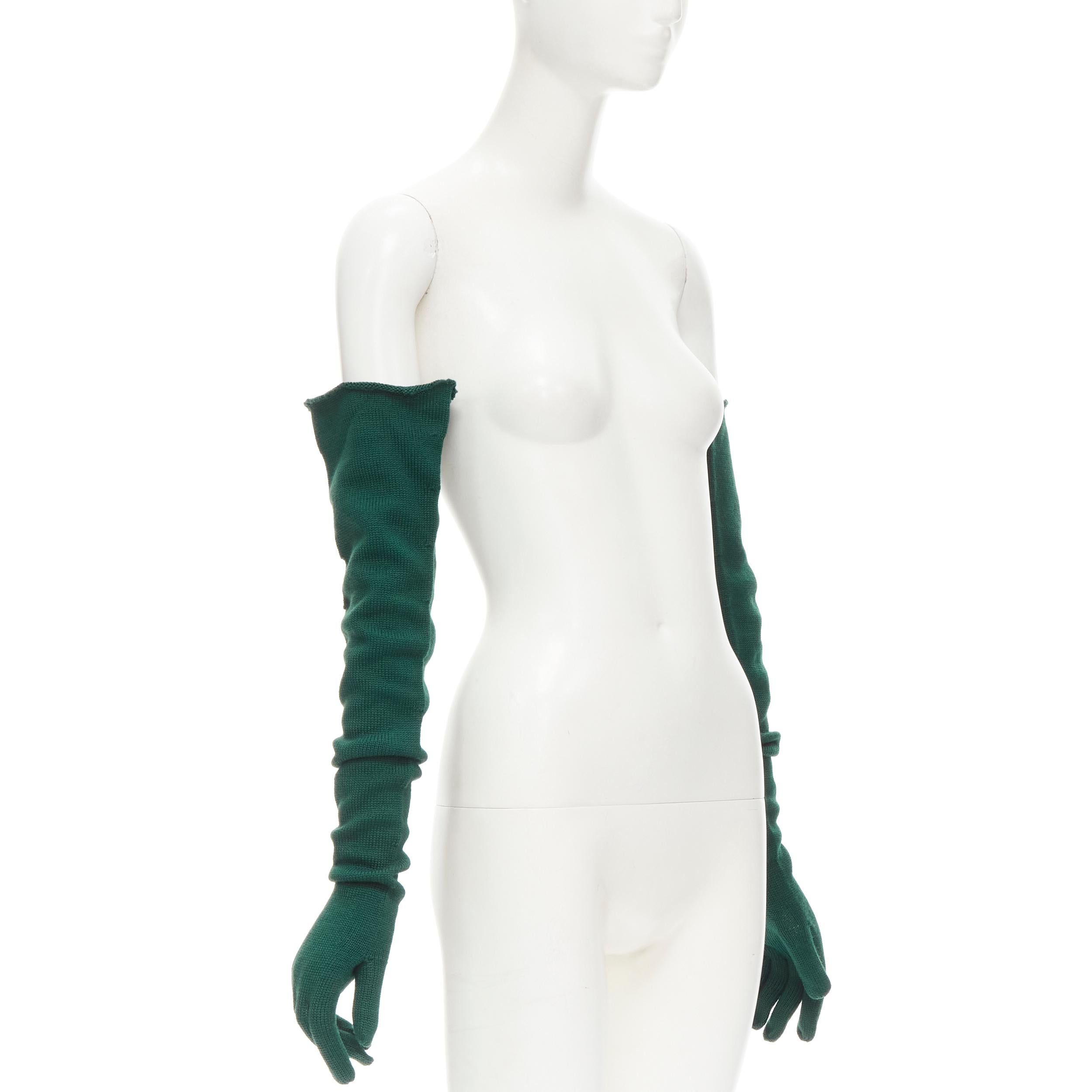 COMME DES GARCONS 1996 Vintage Laufsteg-Handschuhe aus grüner Wolle in Opernform, selten (Grau) im Angebot