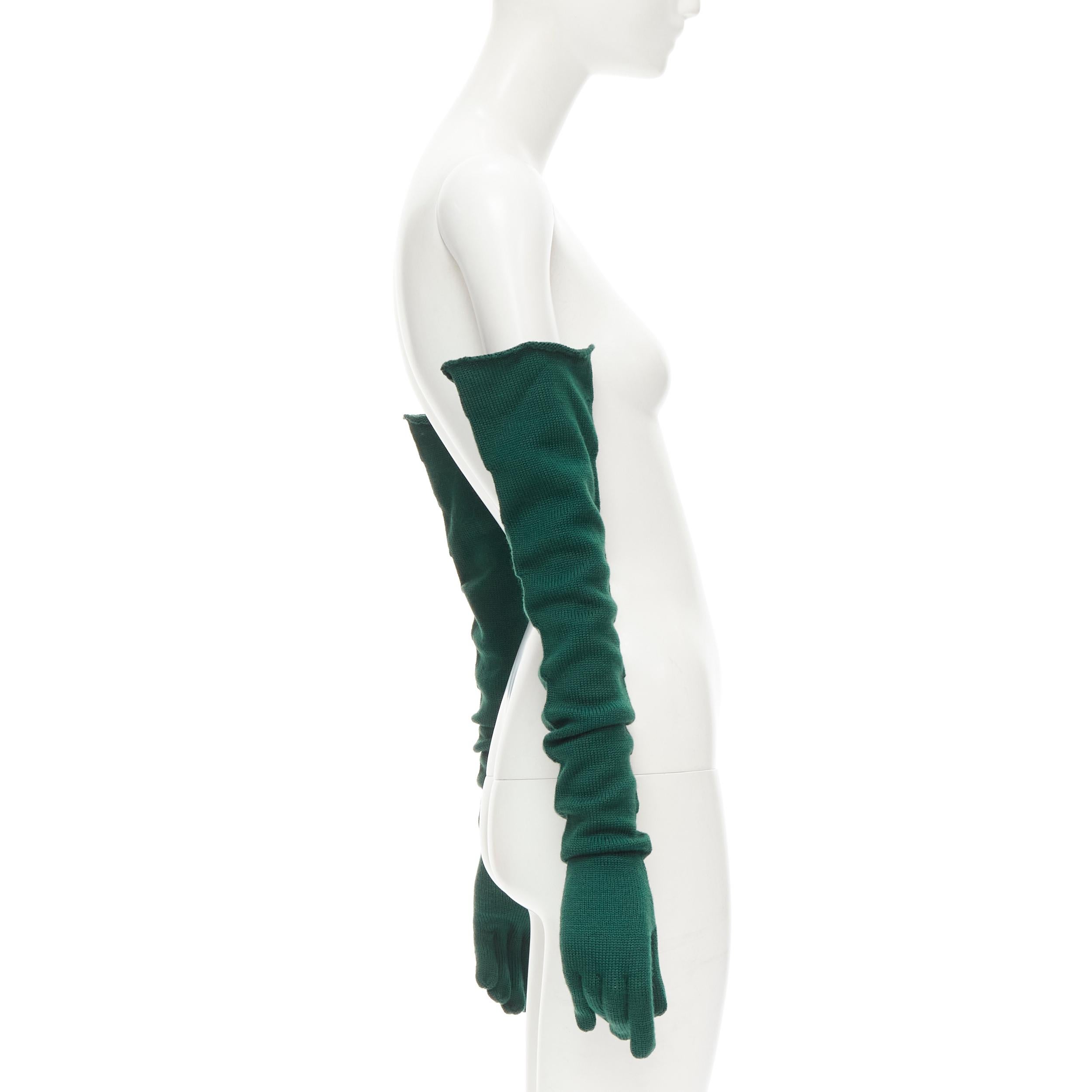 COMME DES GARCONS 1996 Vintage Laufsteg-Handschuhe aus grüner Wolle in Opernform, selten im Zustand „Hervorragend“ im Angebot in Hong Kong, NT