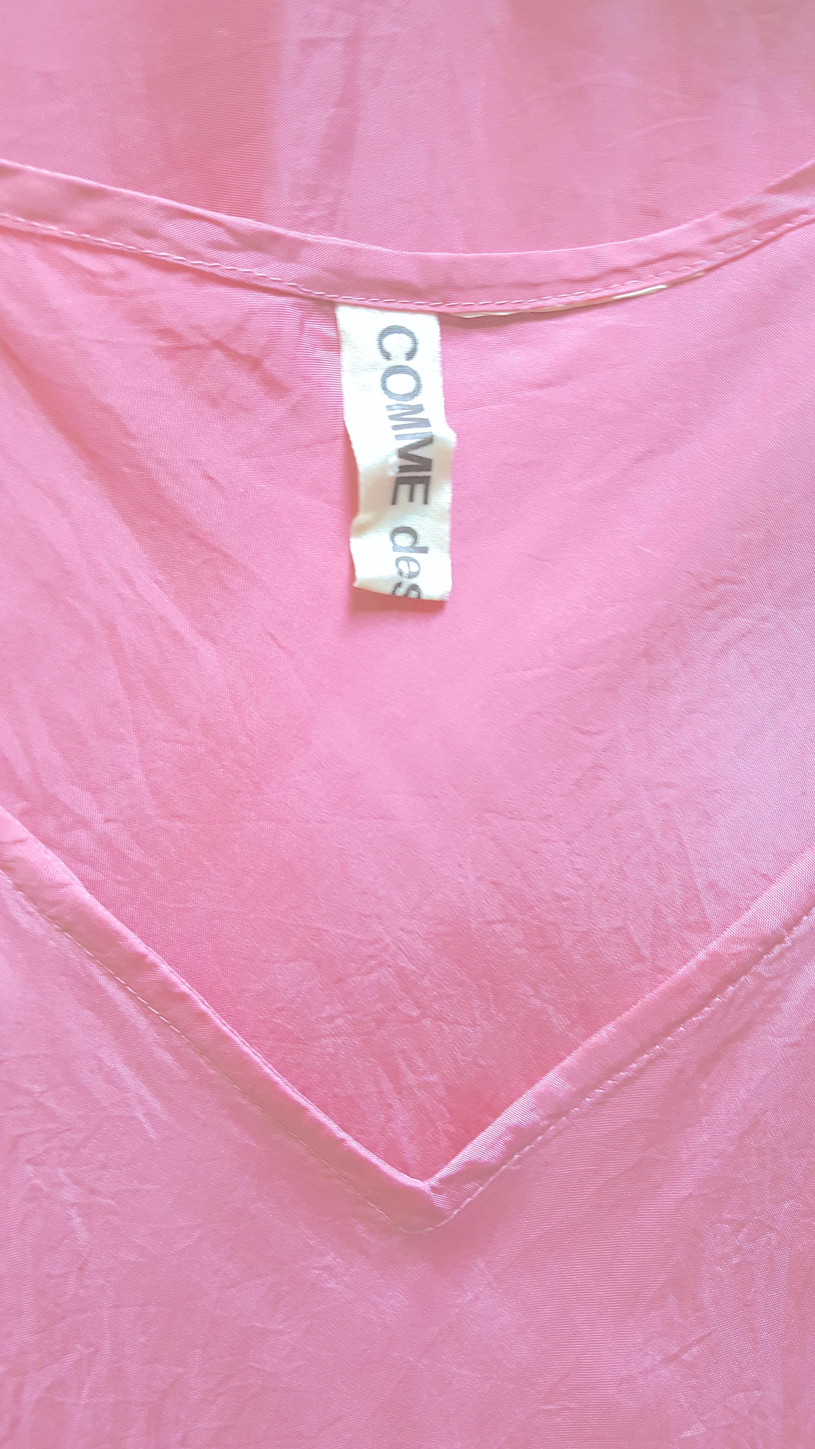 CommeDesGarcons 1999 RunwayLook12 BiasCut TranslucentSatin SalmonPink MaxiDress In Excellent Condition For Sale In Chicago, IL