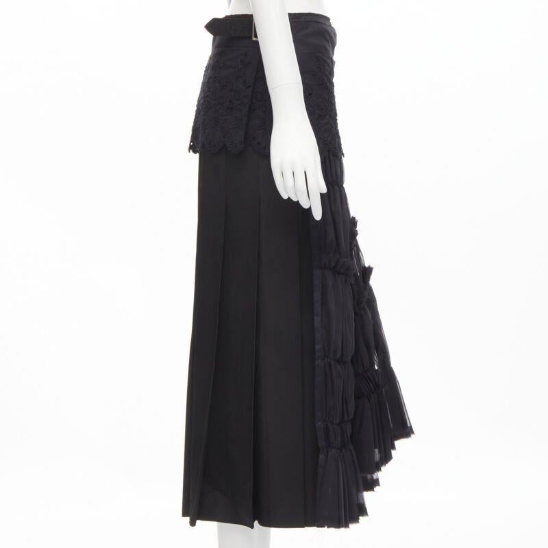 COMME DES GARCONS 2001 black floral embroidery anglais shirred pleated skirt S In Good Condition In Hong Kong, NT