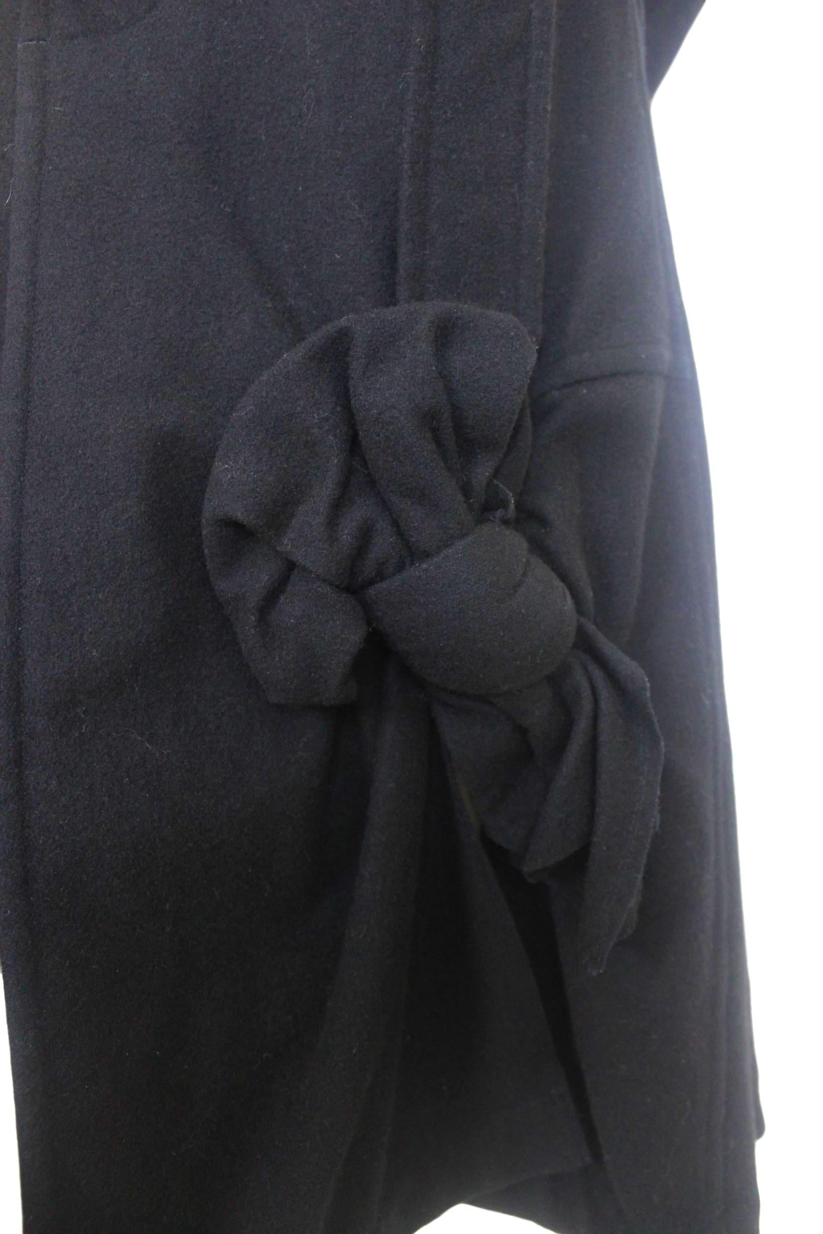 Comme des Garcons 2006 Collection Wool Coat with Bow Decoration For Sale 6