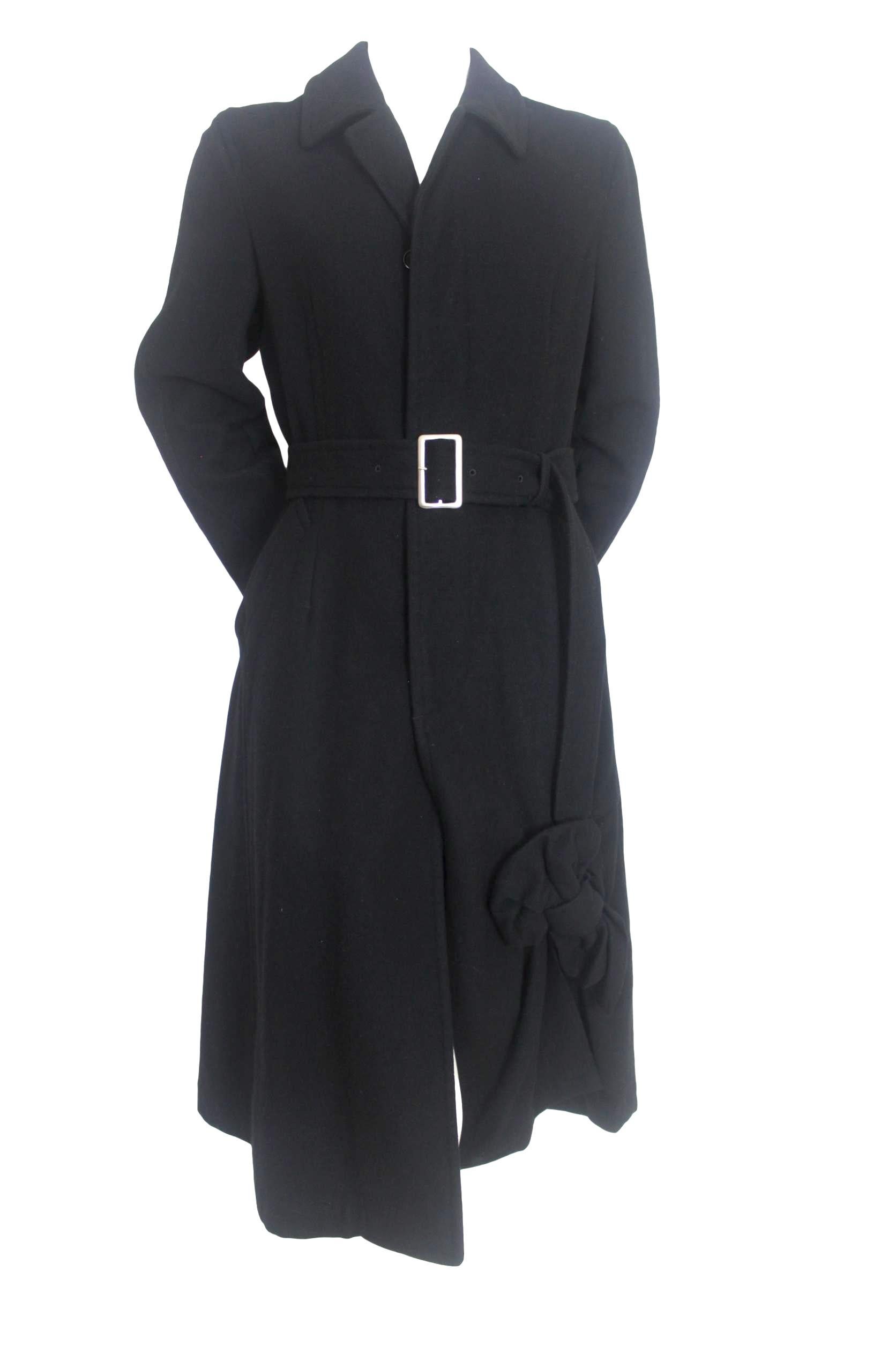 Comme des Garcons 2006 Collection Wool Coat with Bow Decoration For Sale 12