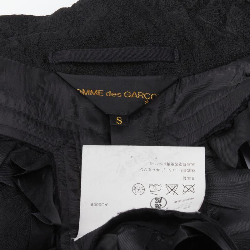 COMME DES GARCONS 2008 Runway Bad Taste blazer destrutturato con volant S in vendita 7