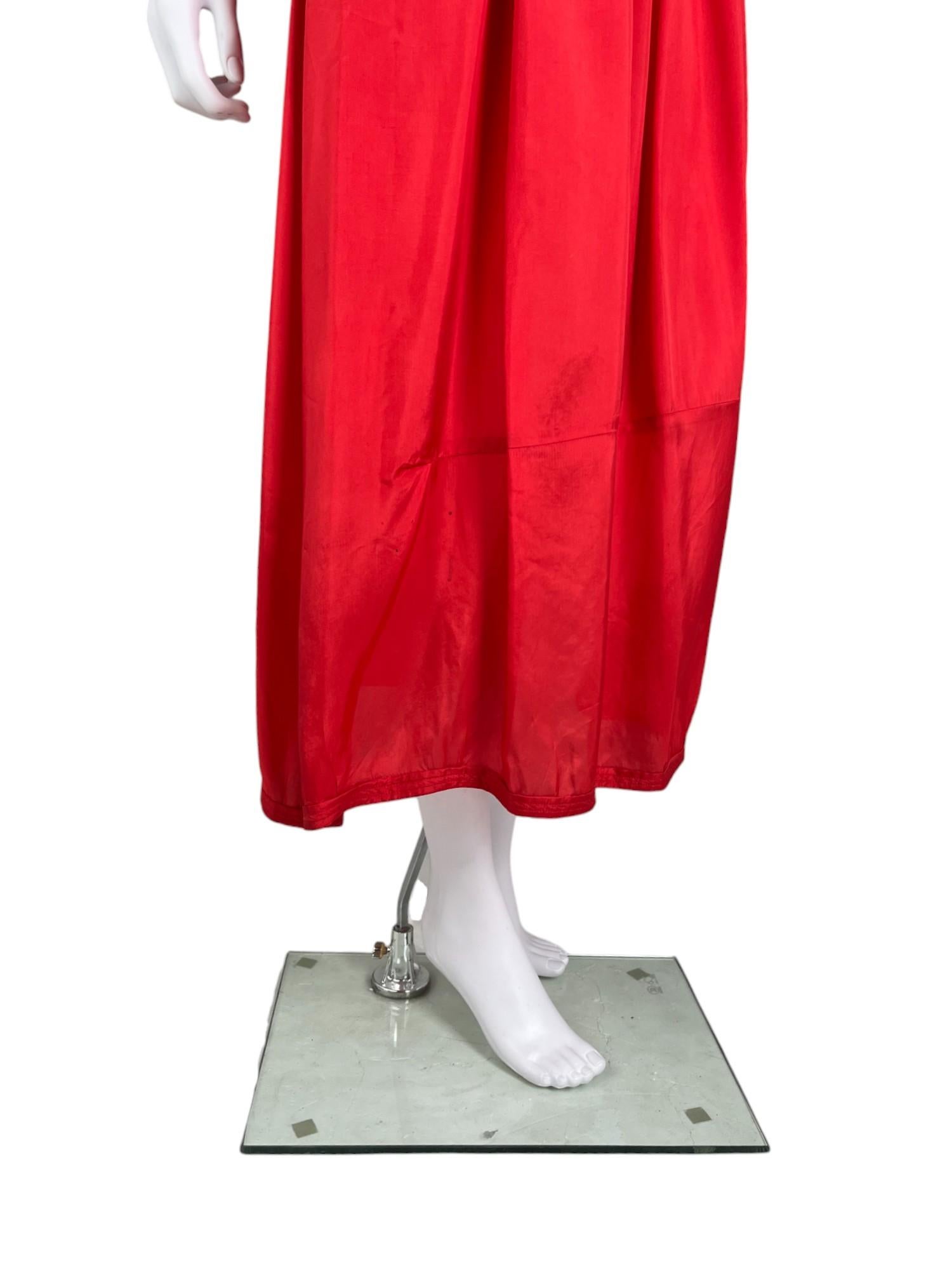 Comme des Garcons 2010's Jupe Maxi en soie rouge en vente 2