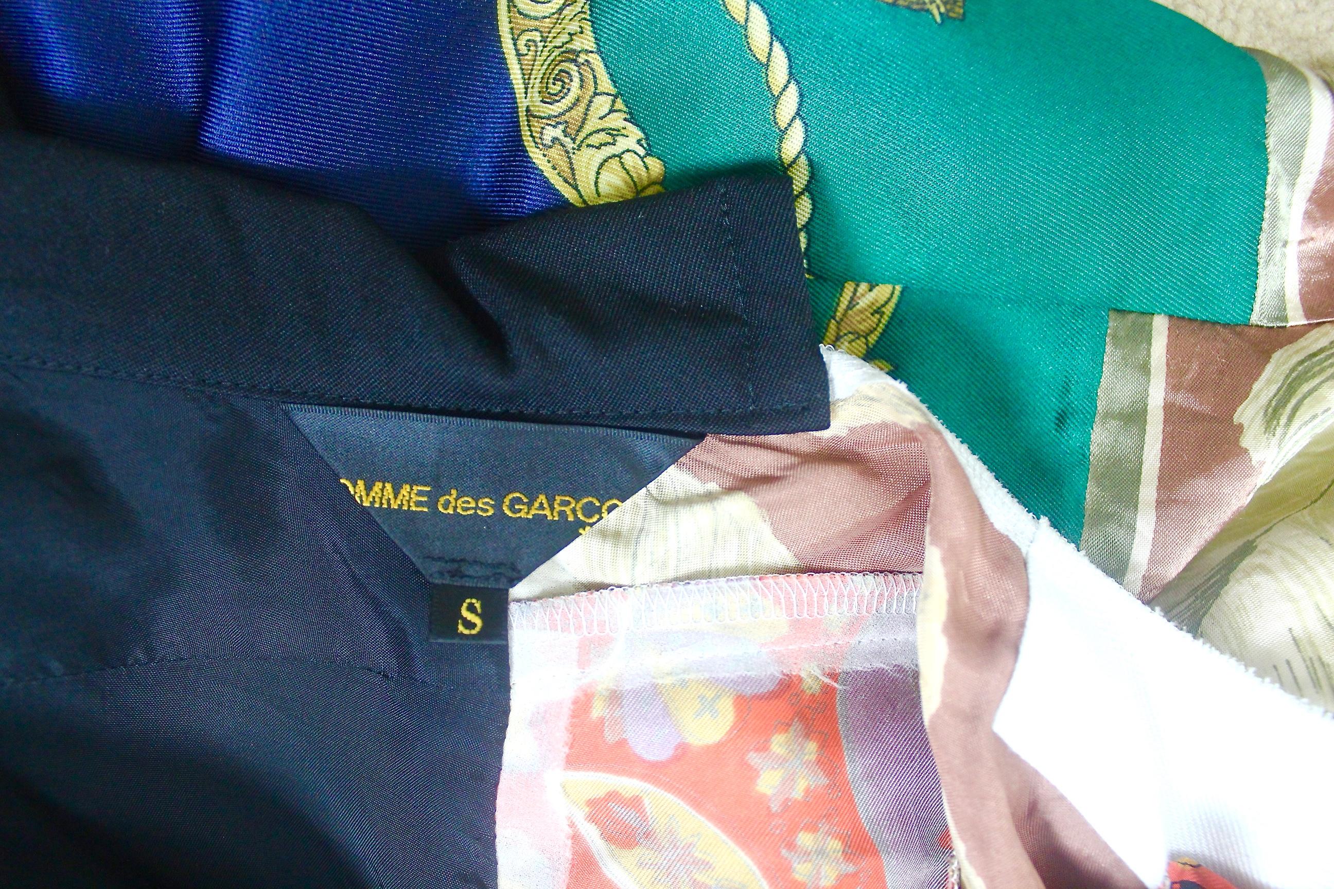 Comme des Garcons 2011 Collection Vintage Scarf Sleeve Coat For Sale 4