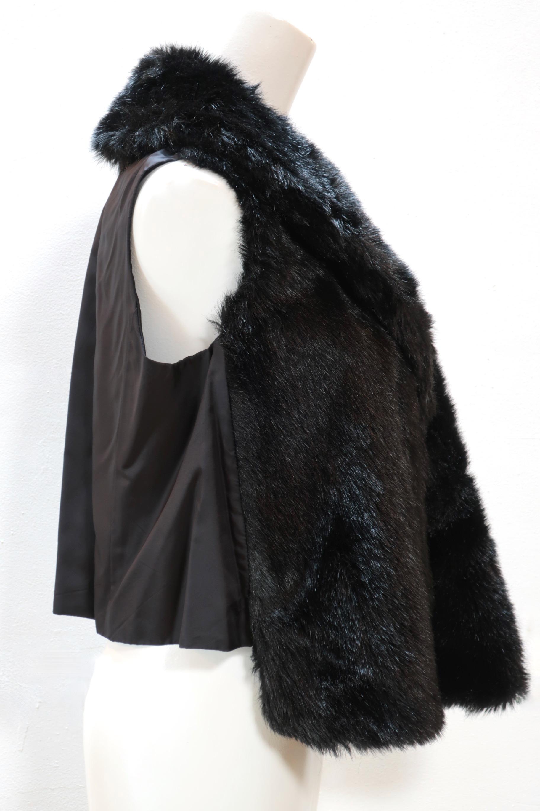 Comme des Garçons 20th Century Faux Fur Vest In New Condition For Sale In Laguna Beach, CA