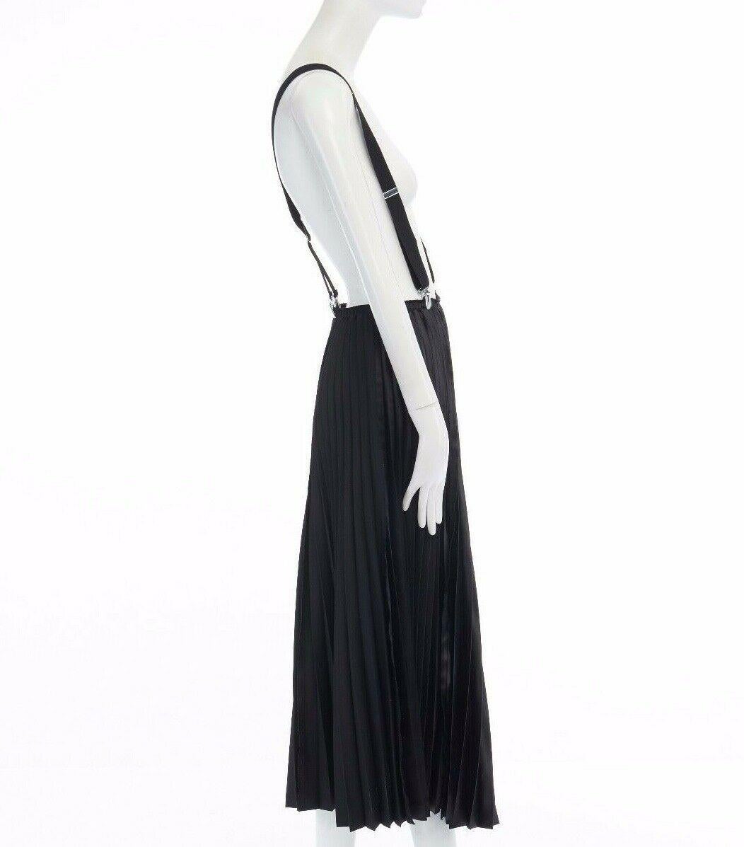 pleated skirt with suspenders
