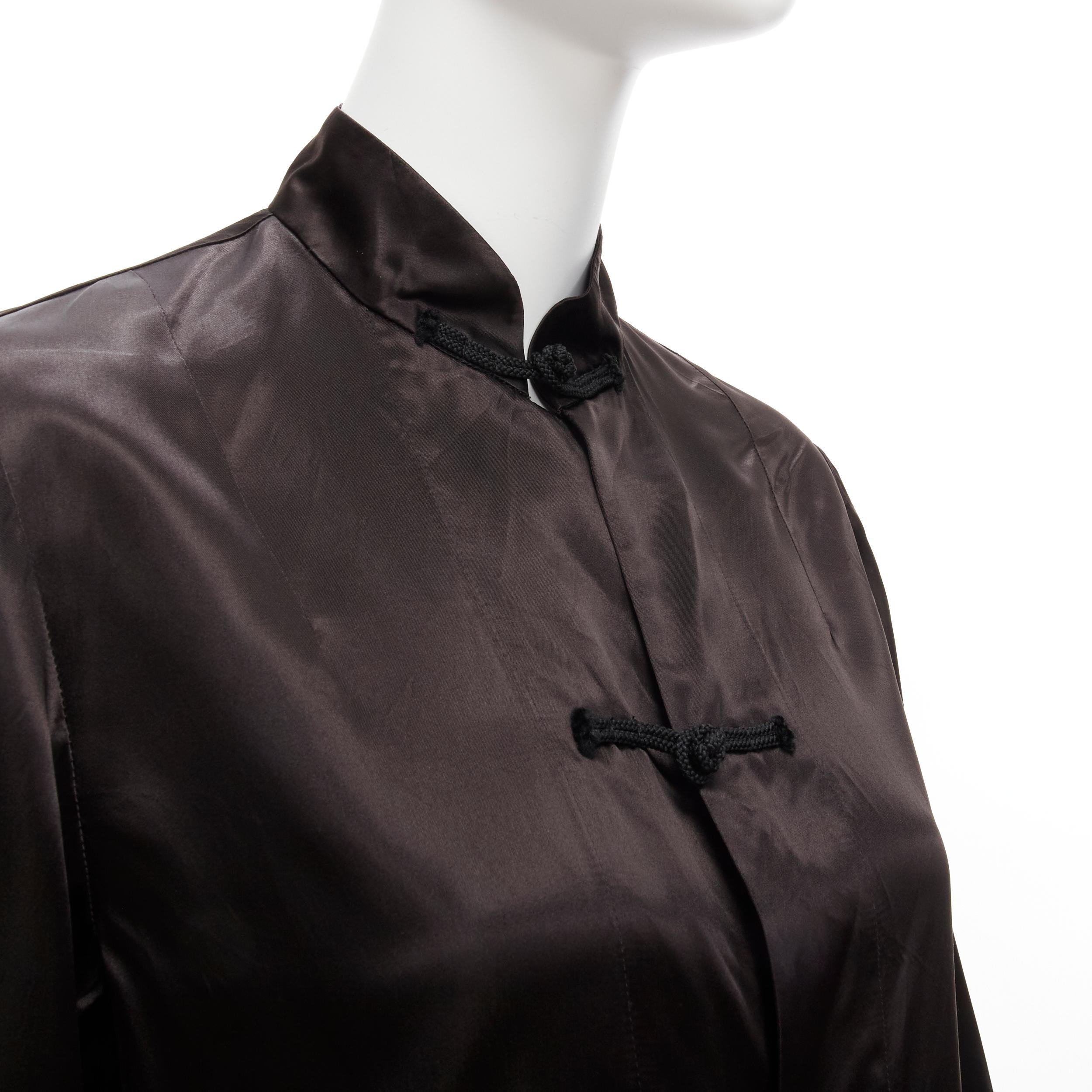 COMME DES GARCONS BLACK Chinese butterfly knot buttons satin boxy qipao shirt S
Reference: LNKO/A02110
Brand: Comme Des Garcons
Designer: Rei Kawakubo
Collection: Black
Material: Acetate
Color: Black
Pattern: Solid
Closure: Button
Made in: