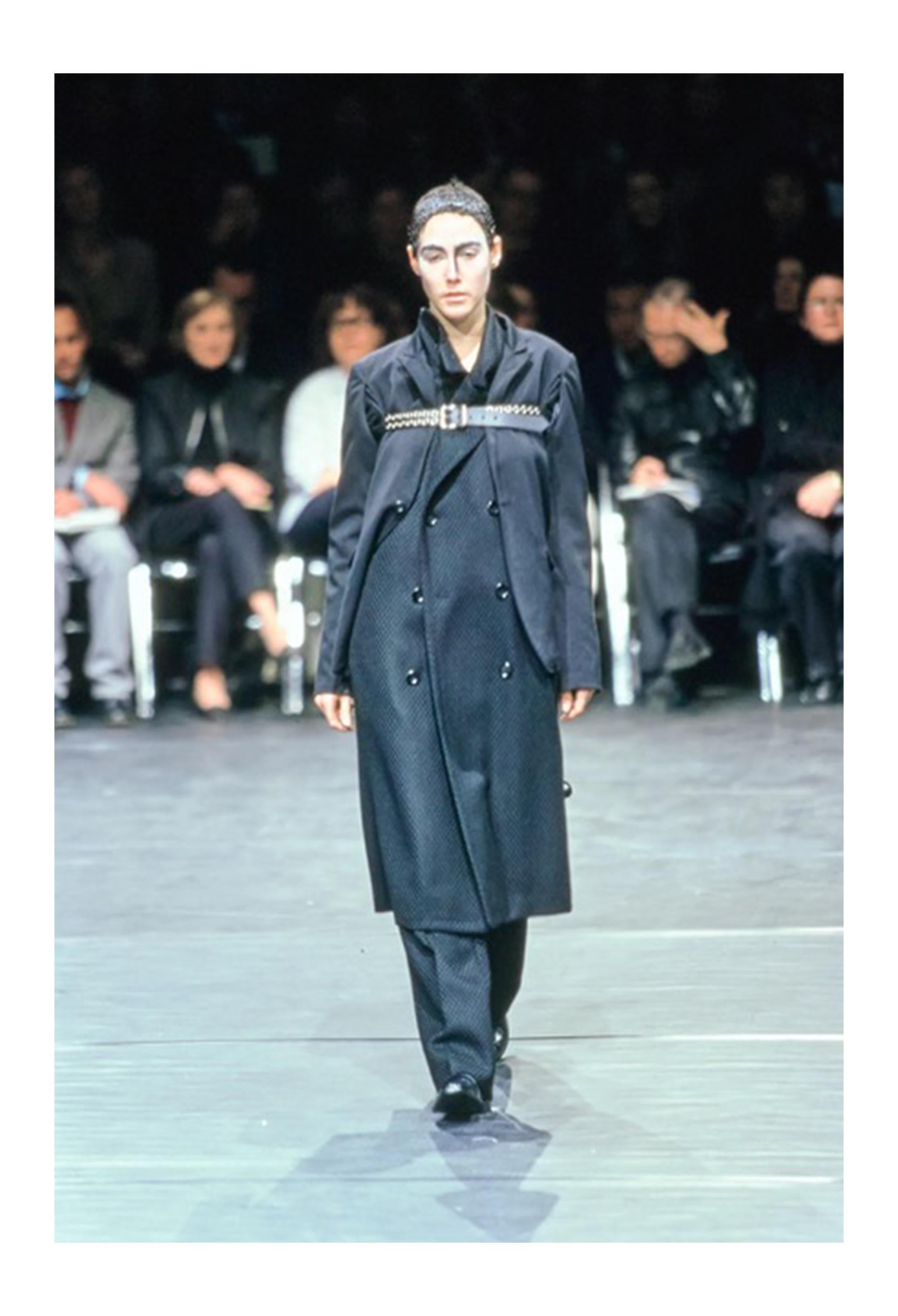 Comme Des Garcons Cappotto doppio petto nero con dettaglio a catena 2000-2001 in vendita 5