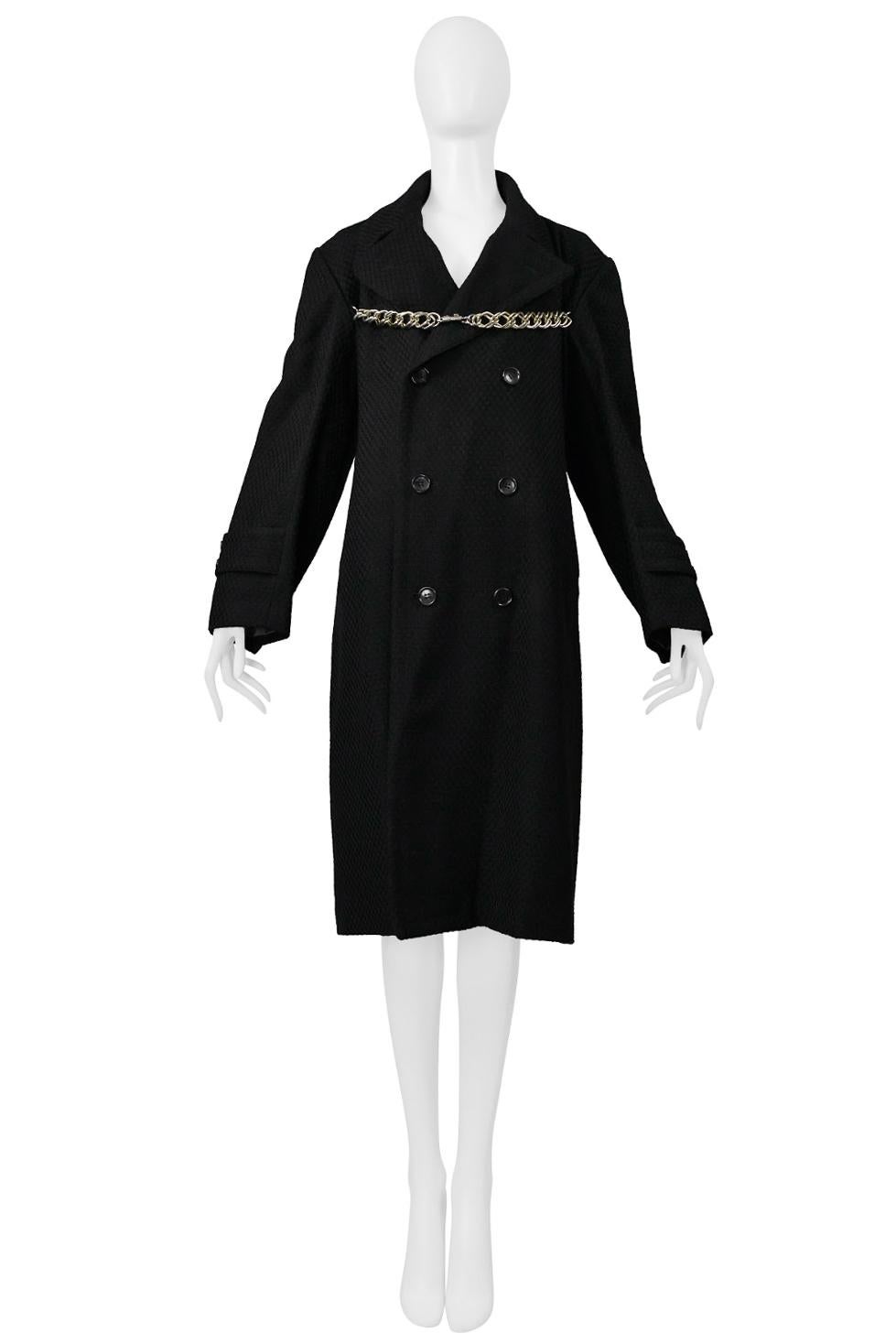 Nero Comme Des Garcons Cappotto doppio petto nero con dettaglio a catena 2000-2001 in vendita