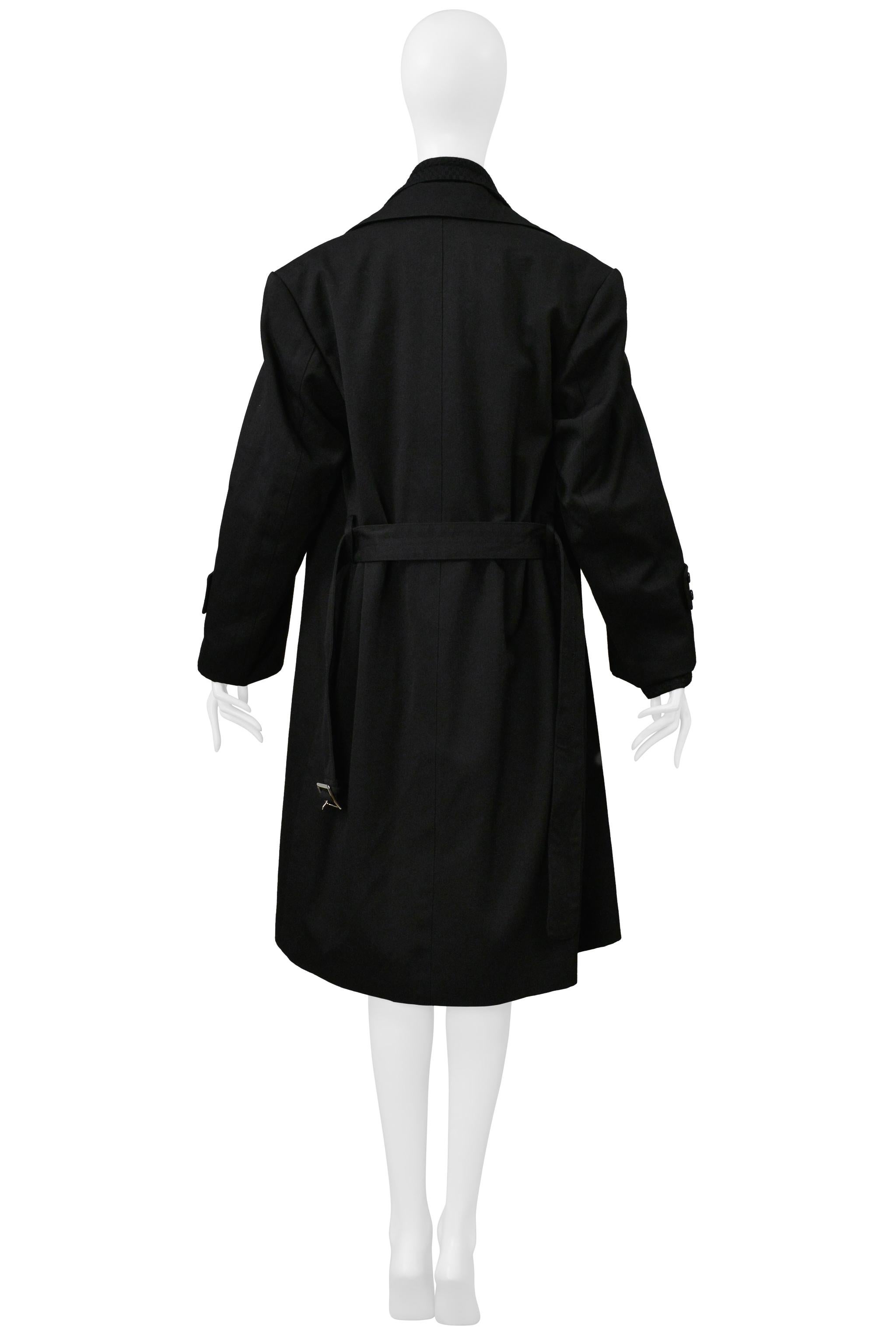 Comme Des Garcons Cappotto doppio petto nero con dettaglio a catena 2000-2001 in vendita 1