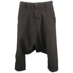 COMME des GARCONS BLACK Größe M Schwarz Nylonmischung Abgeschnittene Hose mit tiefem Schritt