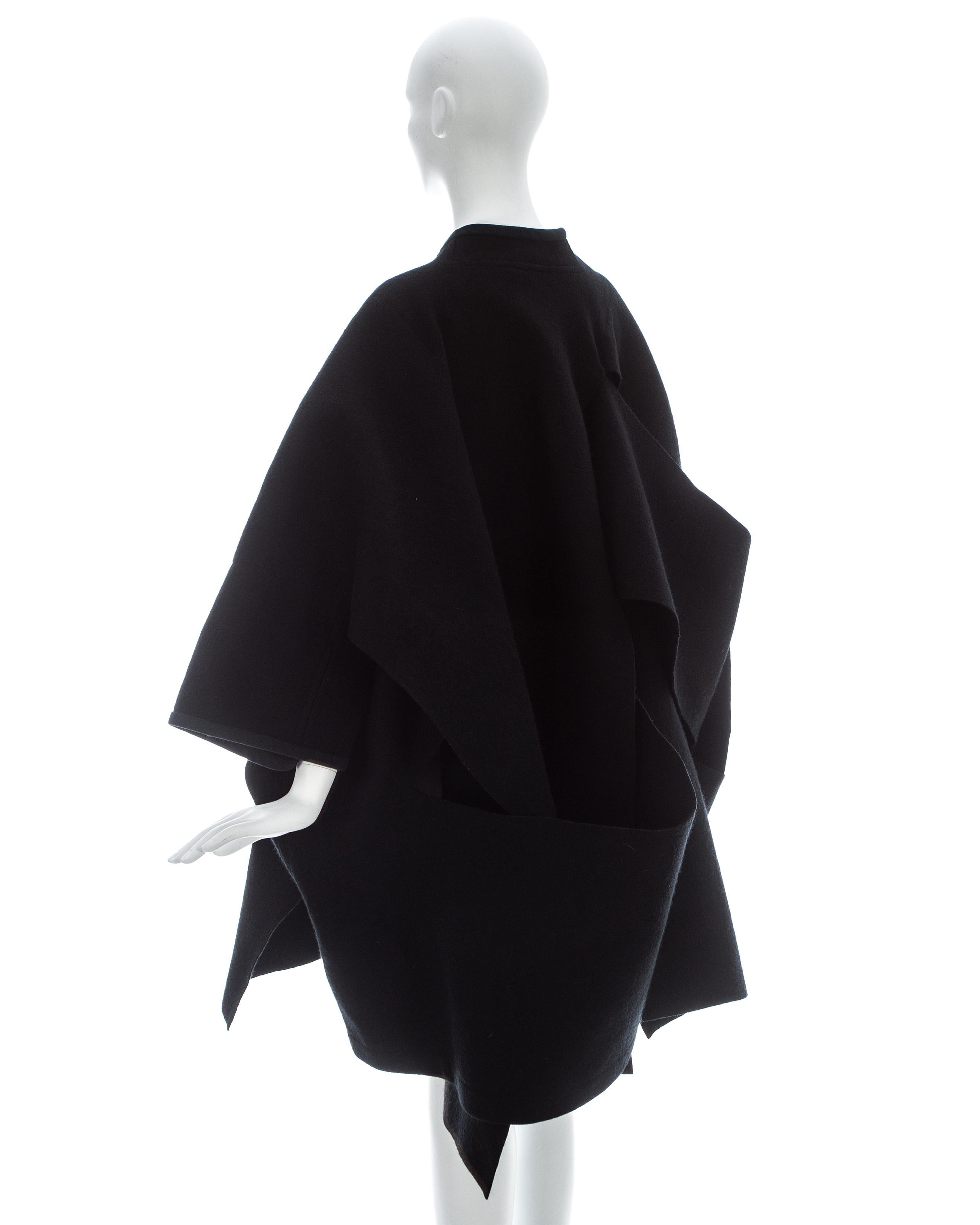 Comme des Garcons black wool felt coat, fw 1983 For Sale 3