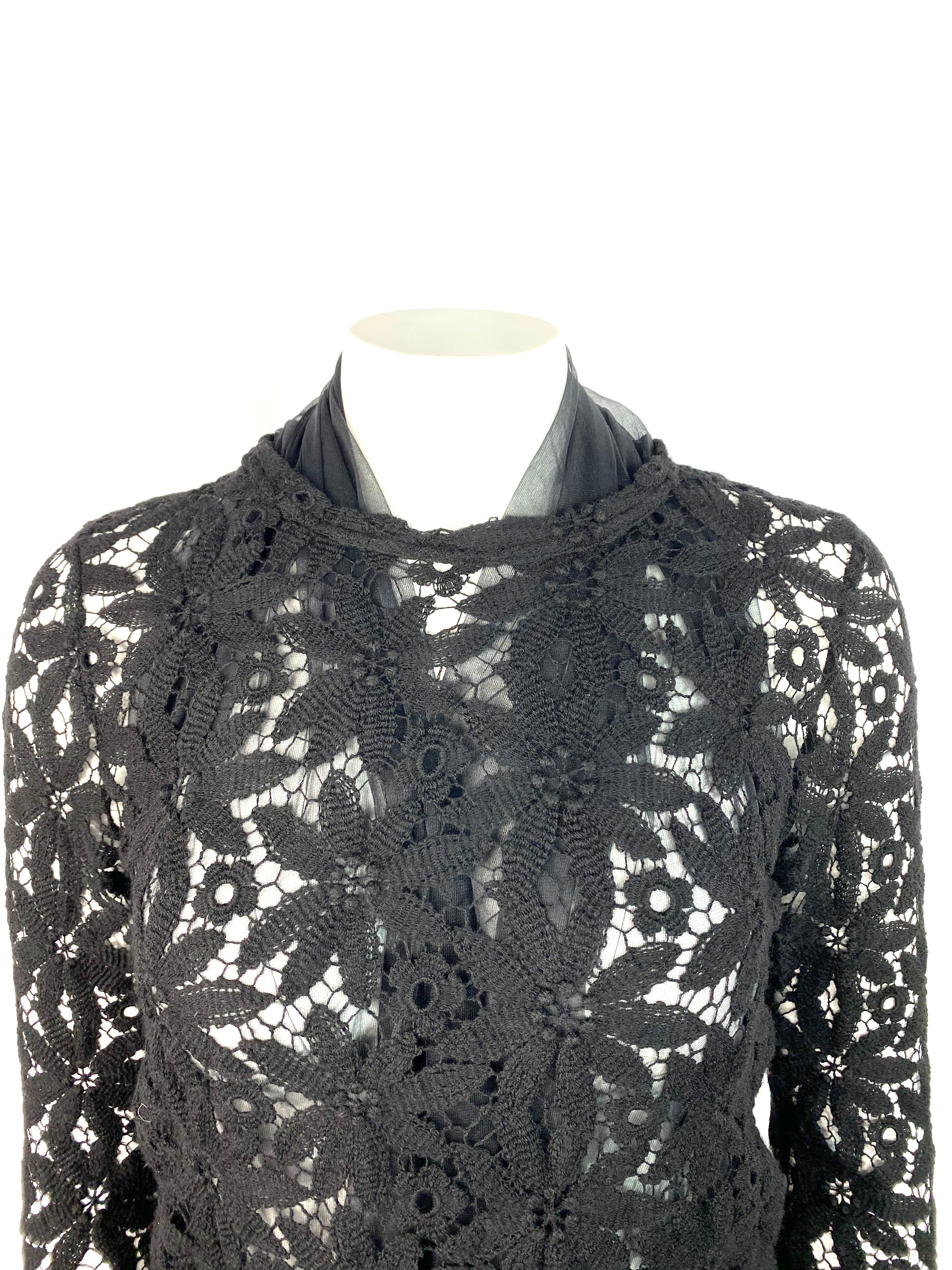 Product Details:

Featuring black floral knit, long sleeves, crew neck, tulle/ mesh design detail.
Made in Japan.
