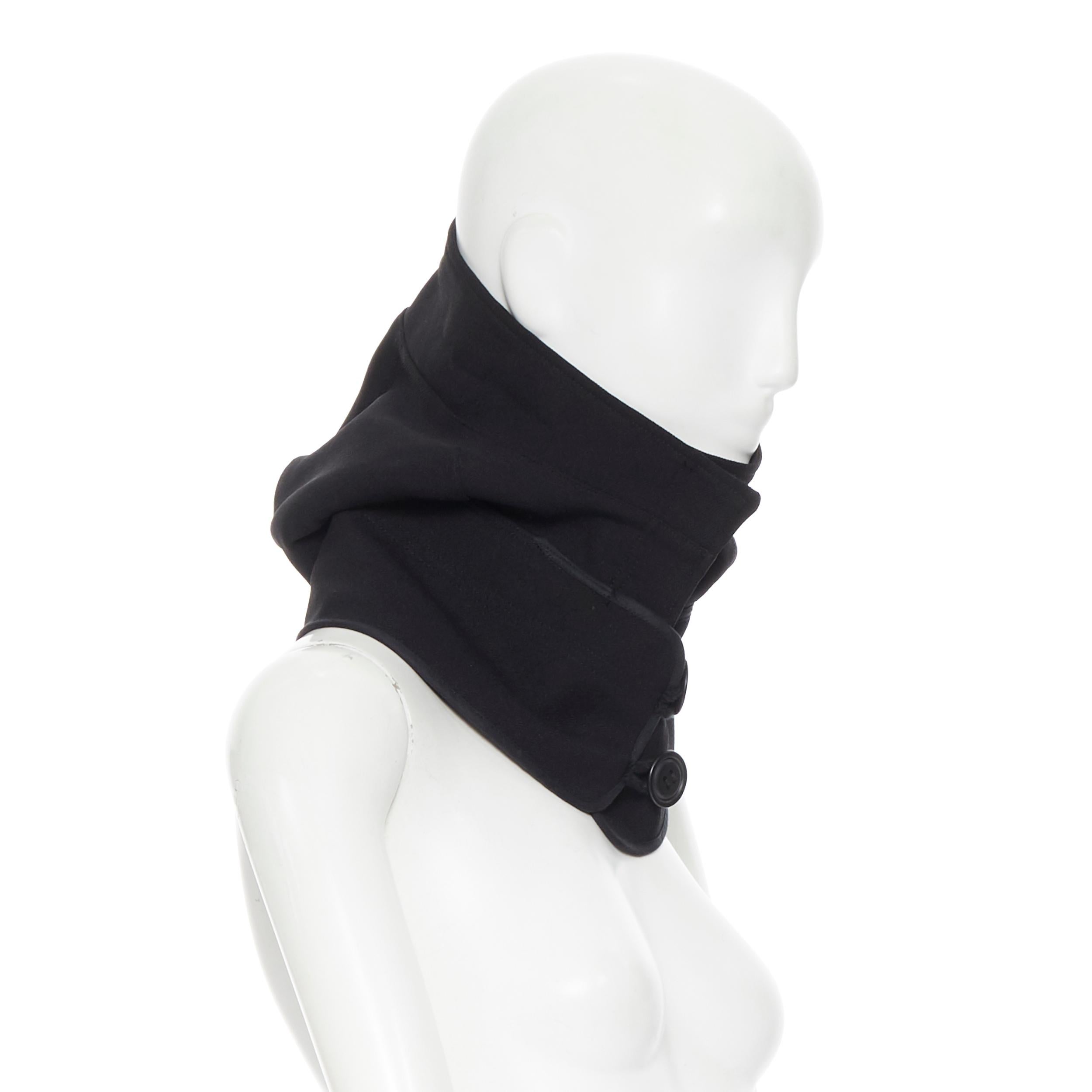 COMME DES GARCONS black zip toggle button upside down brim snood hat In Excellent Condition In Hong Kong, NT