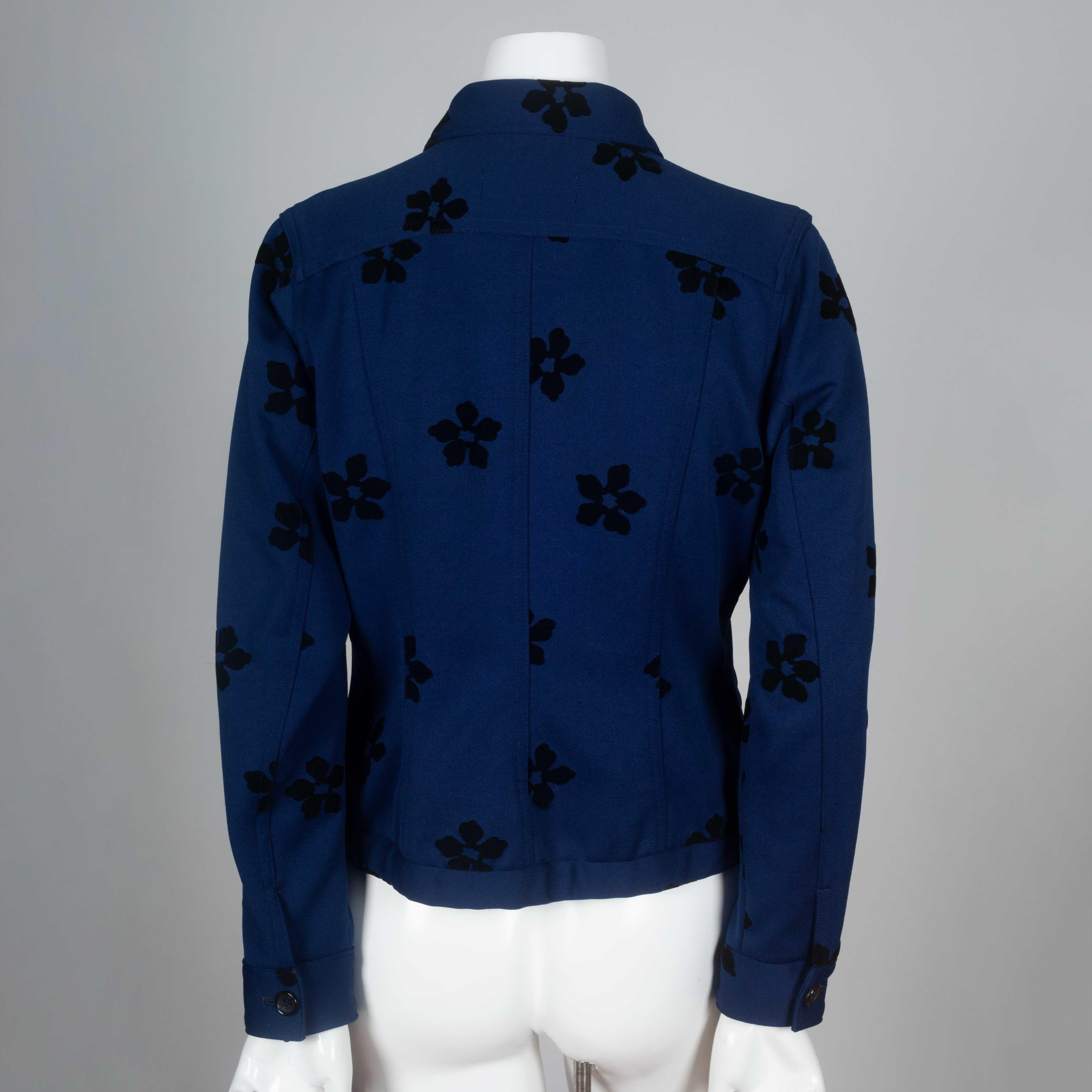 Comme des Garçons Blue Jacket with Velvet Flowers, 2003 In Good Condition In Chicago, IL