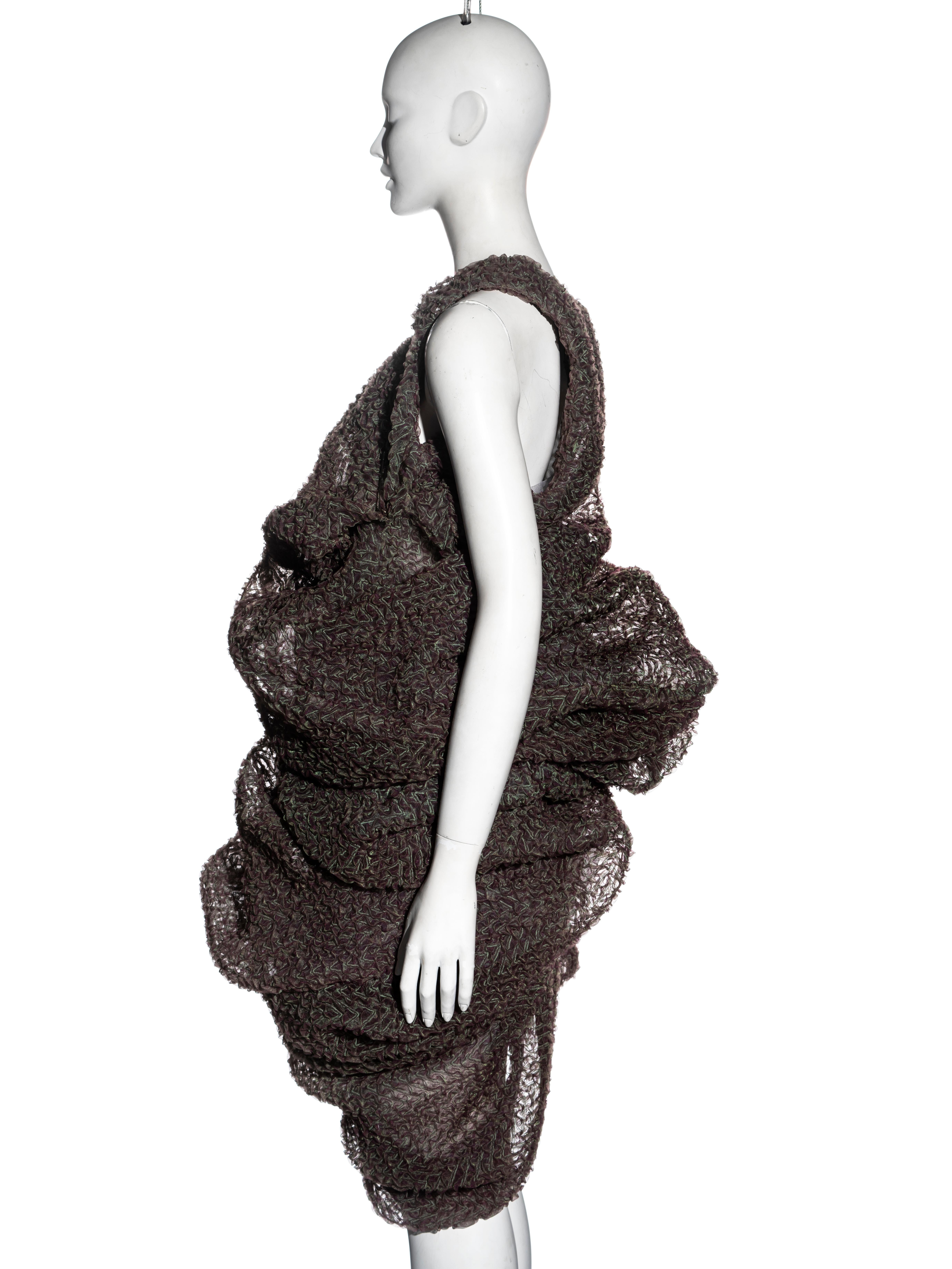 Robe 'Body Meets Dress, Dress Meets Body' de Comme des Garçons, ss 1997 en vente 2
