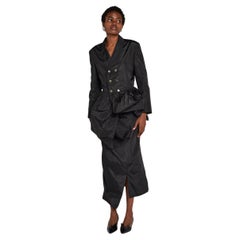 Comme des Garçons by Rei Kawakubo Traje de falda A/W 1986