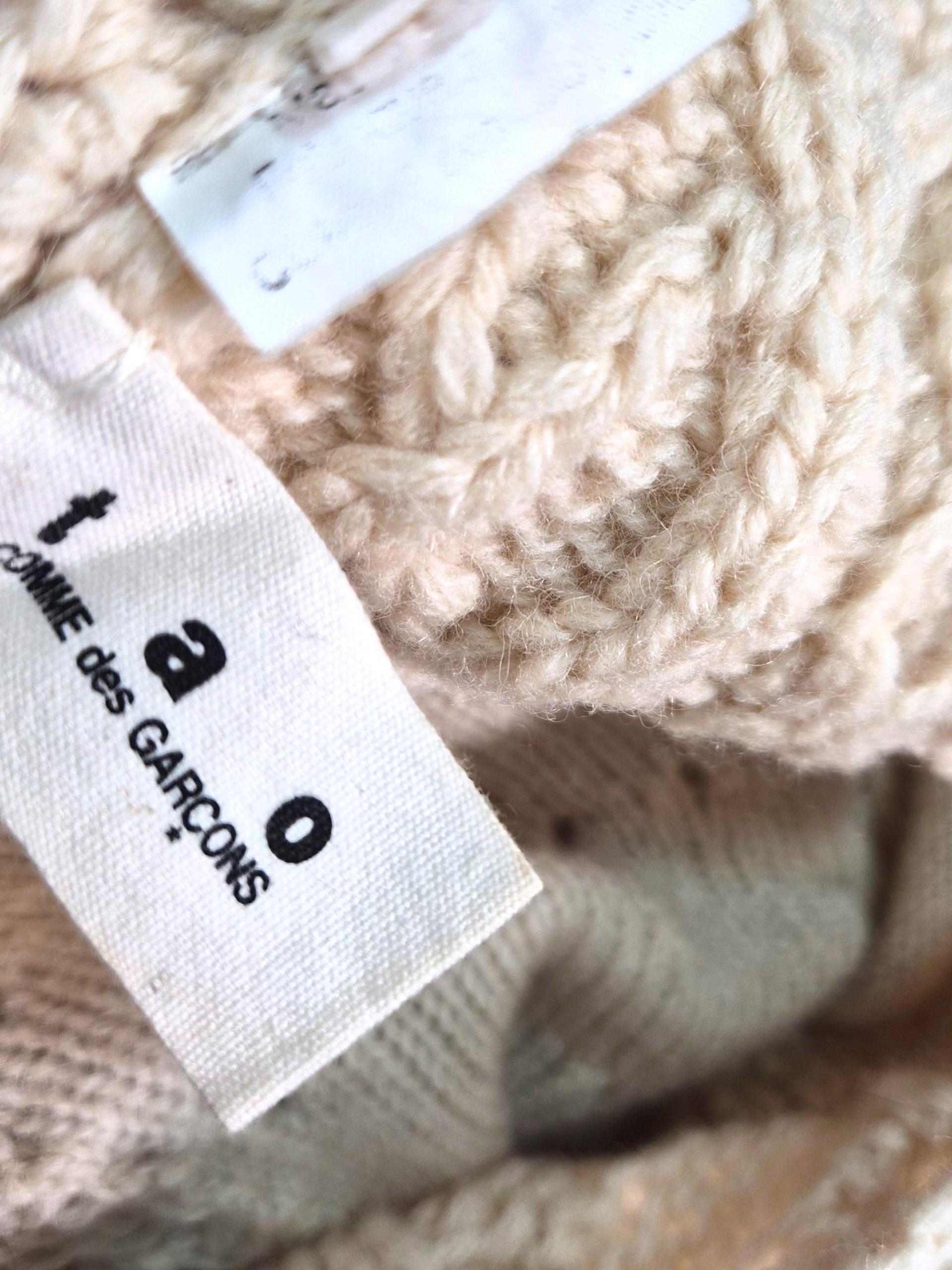 Comme des Garçons by Tao, robe en laine crochetée et tricotée à la main, 2007 en vente 2