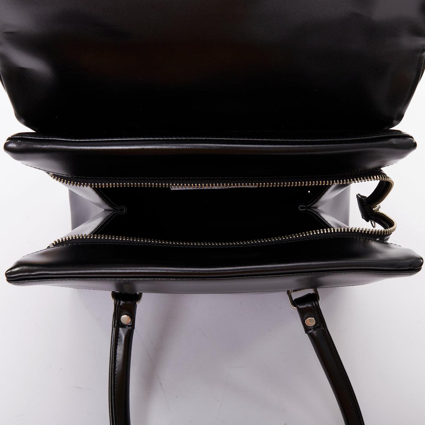 COMME DES GARCONS CDG schwarzer Seesack aus geschliffenem Kunstleder im Angebot 4