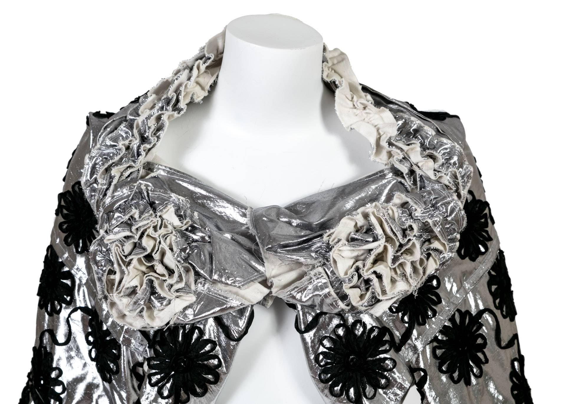 Comme Des Garcons  Cropped Silver Floral Ribbon Applique Rosette Collar Jacket  In Excellent Condition For Sale In Boca Raton, FL