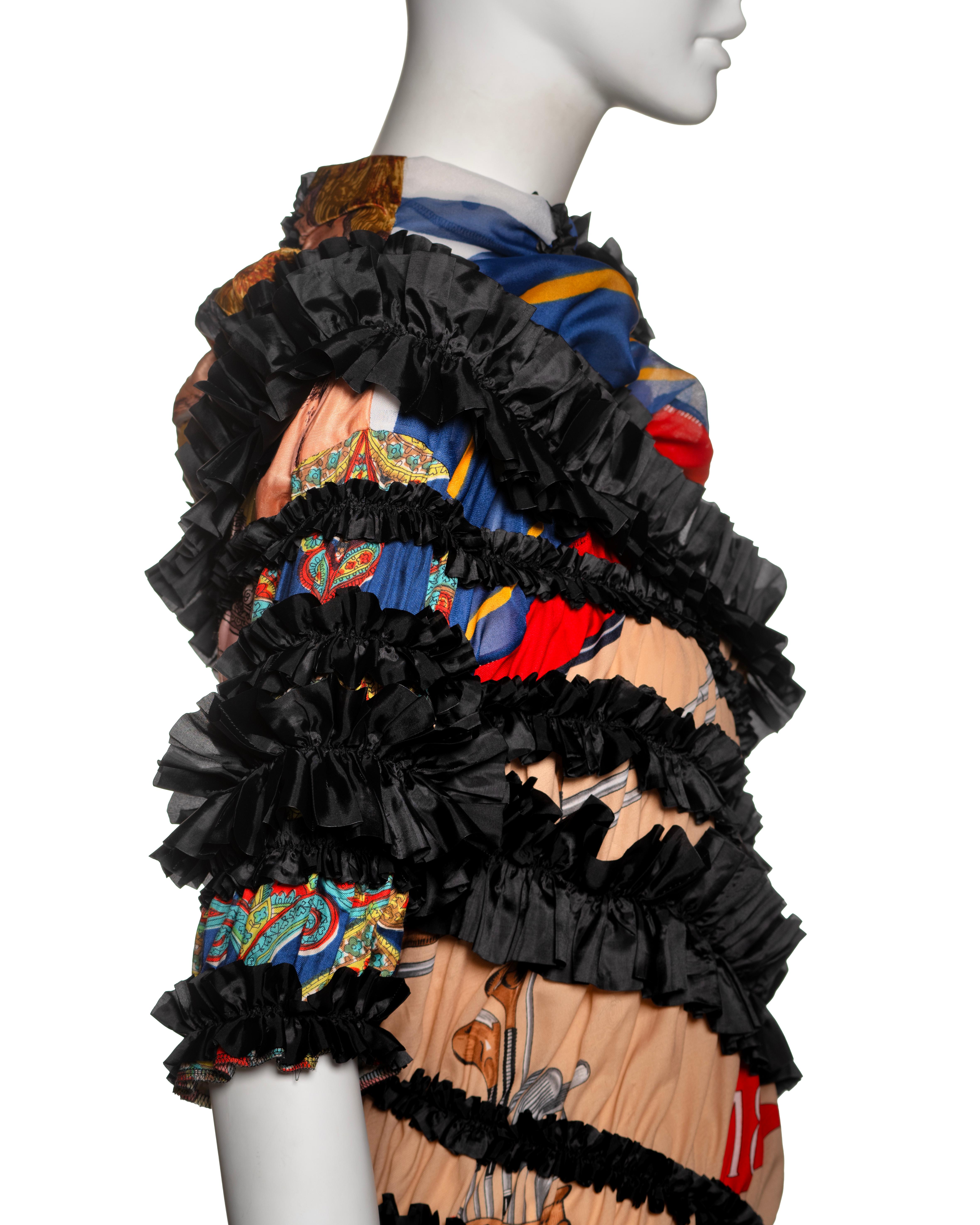Vestido Comme des Garçons Confeccionado con Pañuelos Vintage y Bandas con Volantes, FW 2011 en venta 5