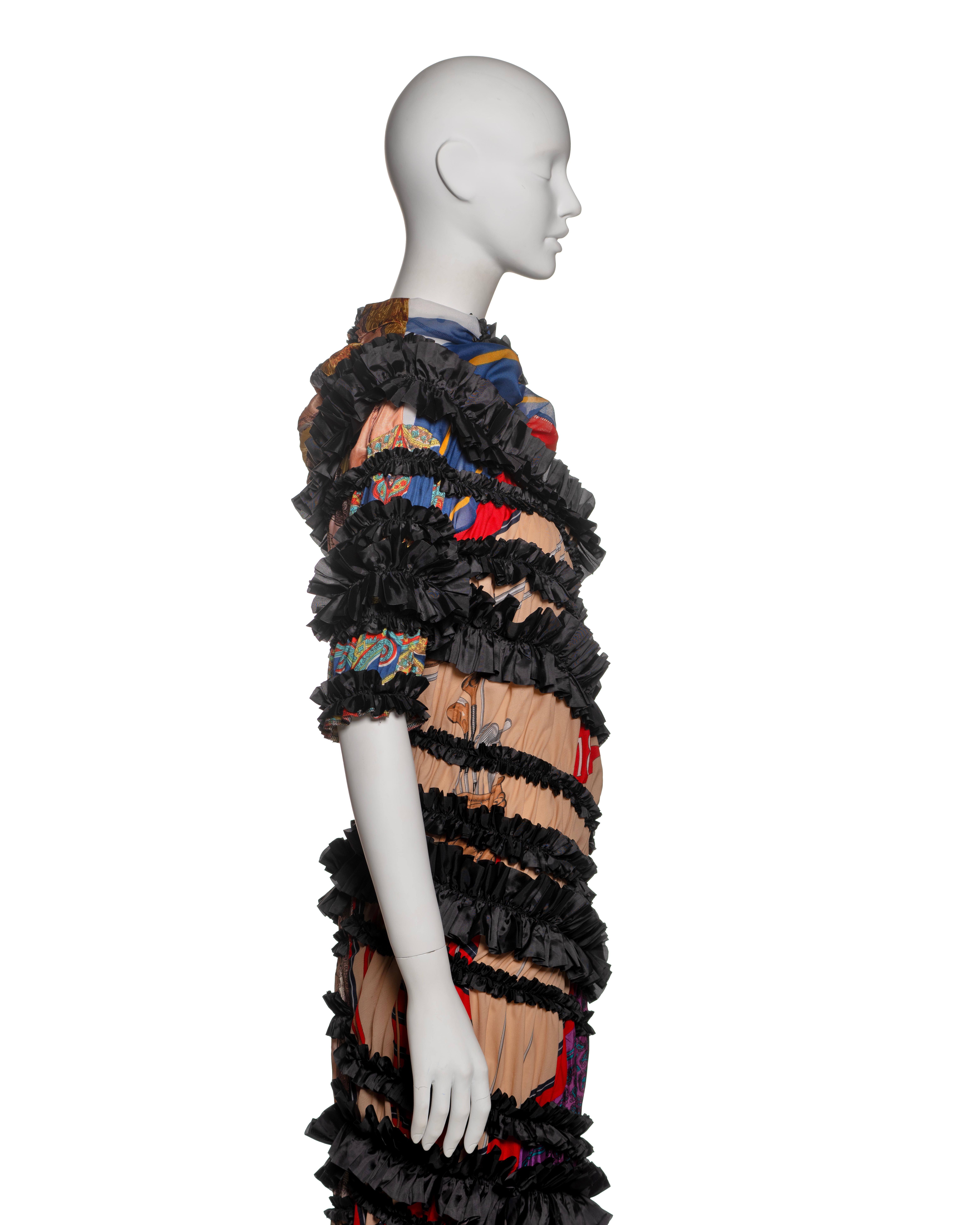 Vestido Comme des Garçons Confeccionado con Pañuelos Vintage y Bandas con Volantes, FW 2011 en venta 4