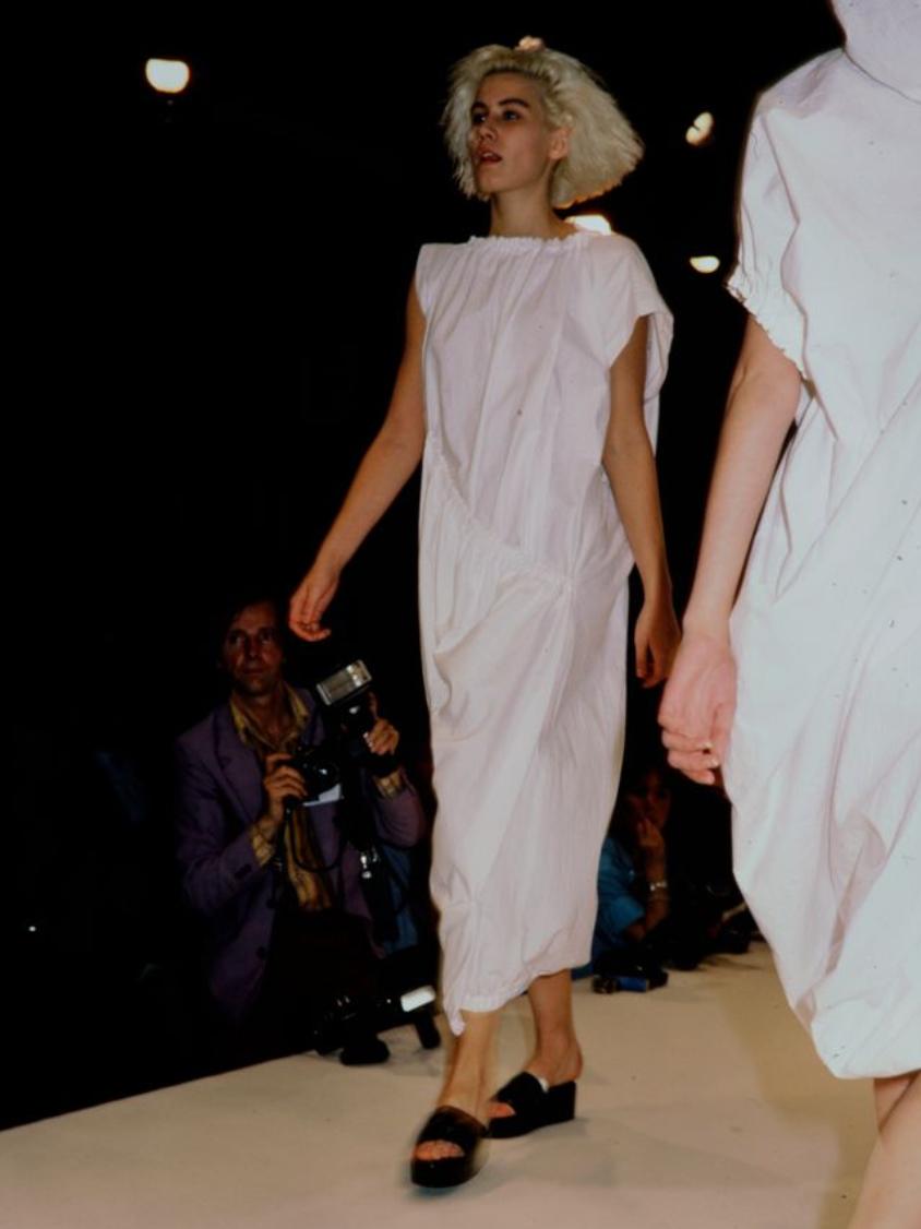 Comme des Garçons Early White Cotton 'Round Rubber' Collection Dress, SS 1984 en venta 2