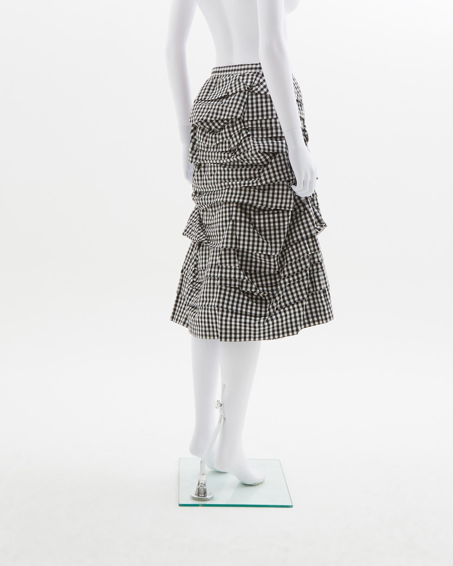 Comme des Garçons F/W 2005  Falda de cuadros guinga con volante de algodón deformado en Excelente estado para la venta en Milano, IT