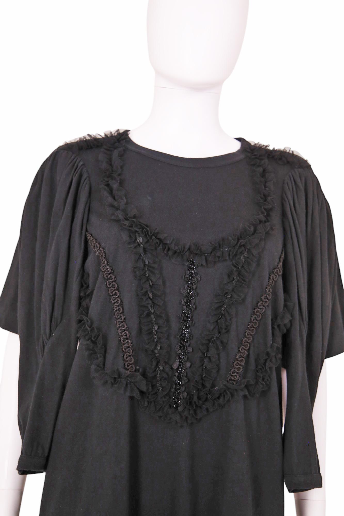 Comme des Garcons F/W 2006 Black Floral Lace MultiSleeves T-Shirt in vendita 1
