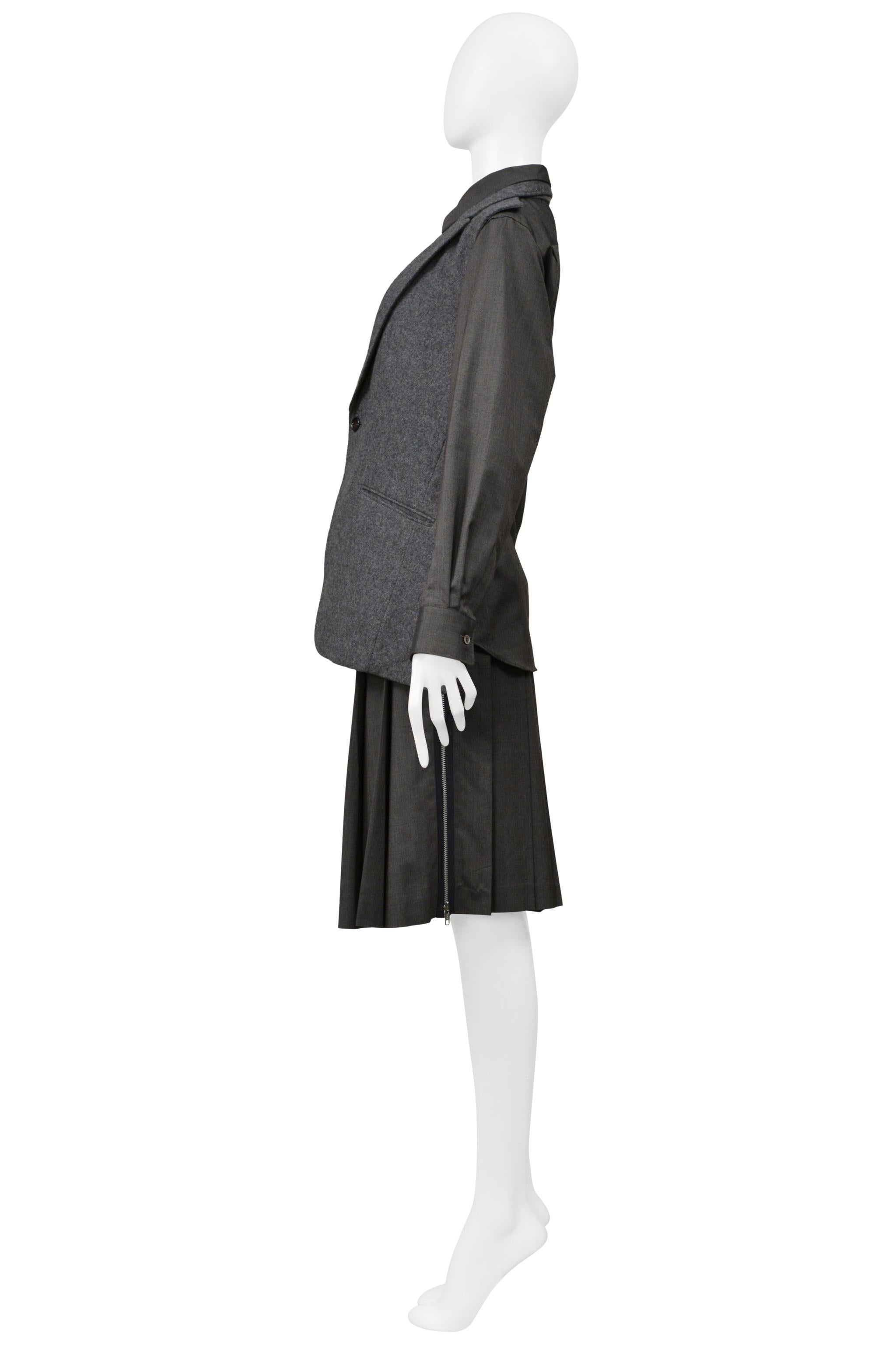 Comme Des Garcons Gray 3-Piece Felt Vest, With Attached Shirt, and Pleated Skirt in vendita 1