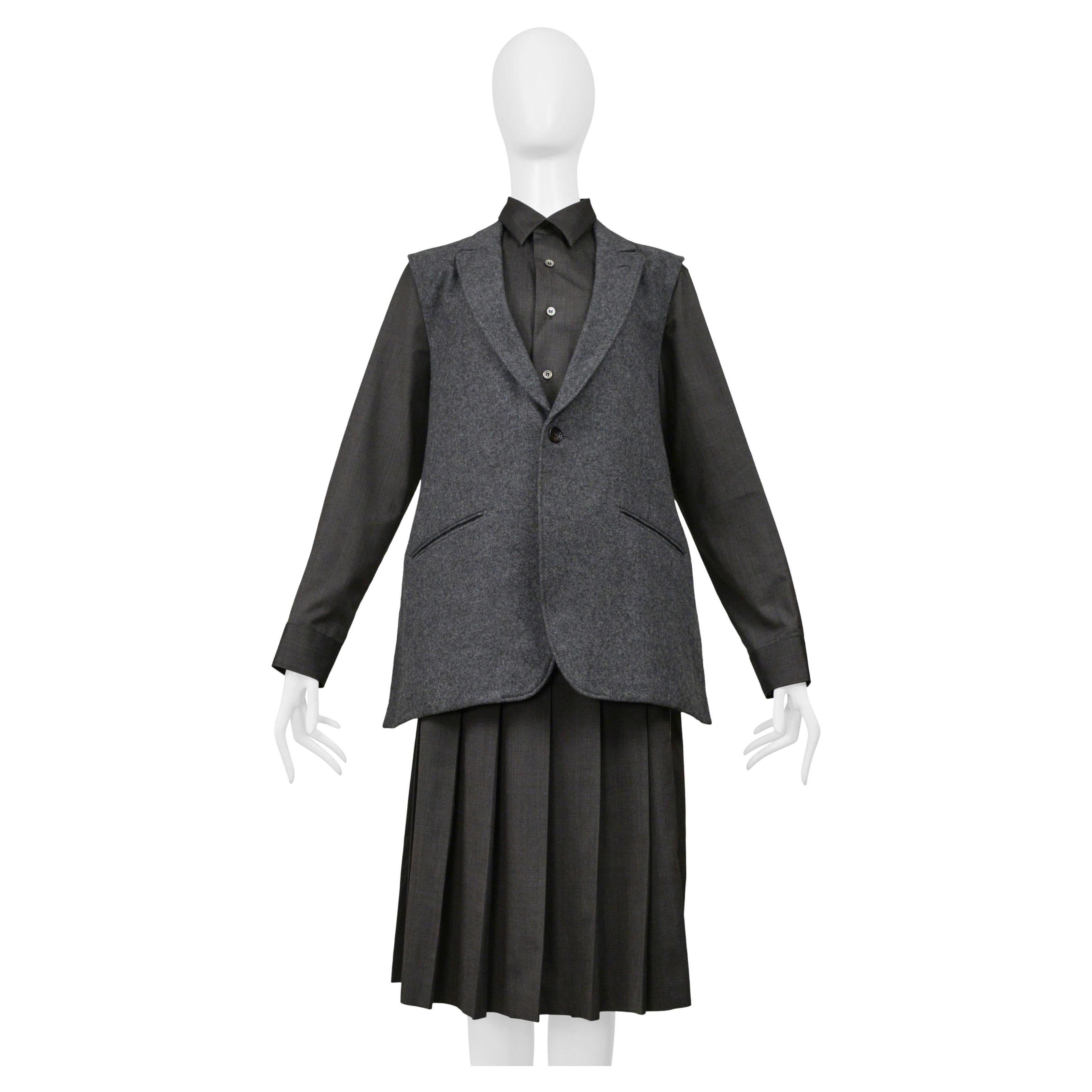 Comme Des Garcons Gray 3-Piece Felt Vest, With Attached Shirt, and Pleated Skirt in vendita