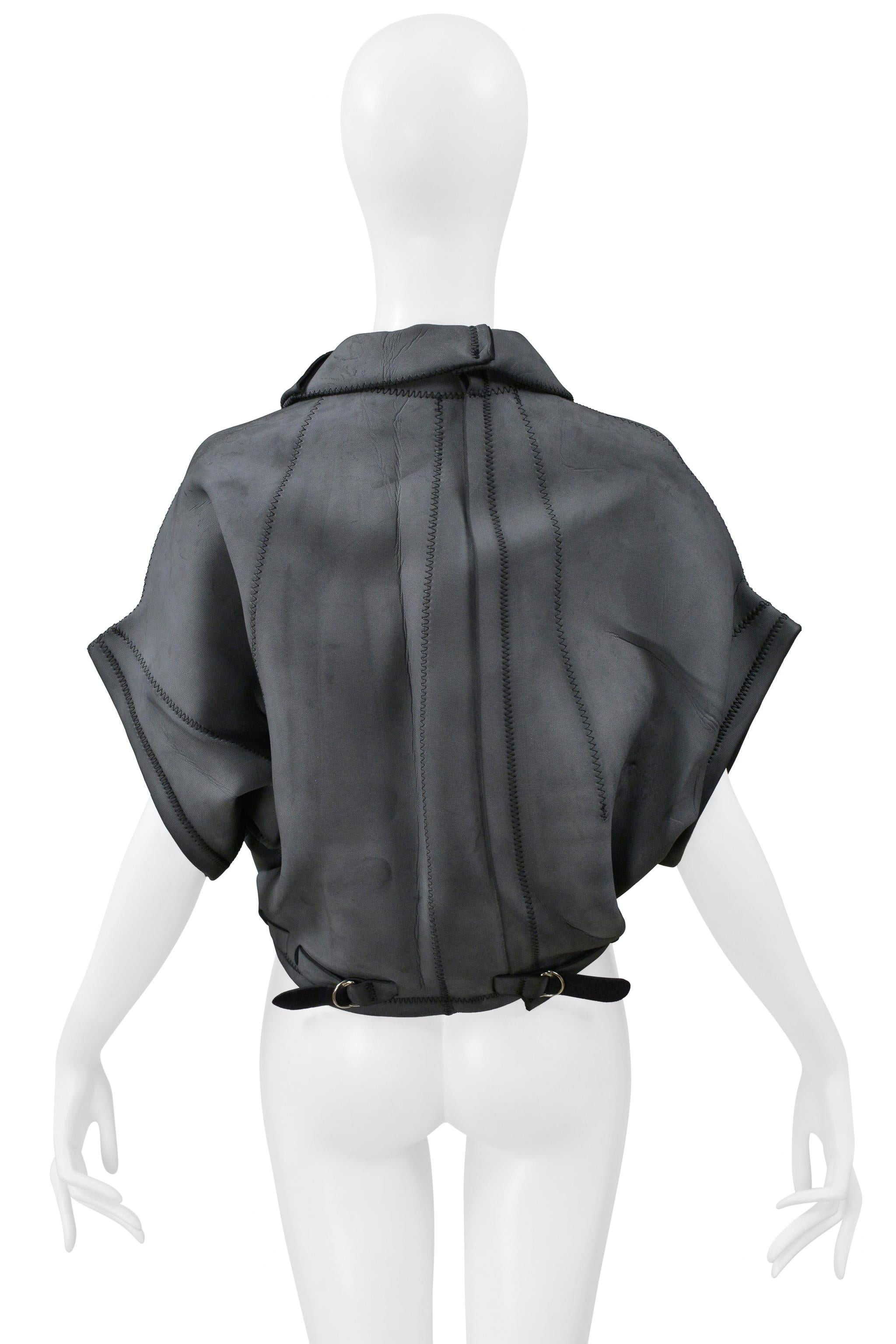 Giacca scultura in neoprene grigio Comme Des Garçons 2005 in vendita 1
