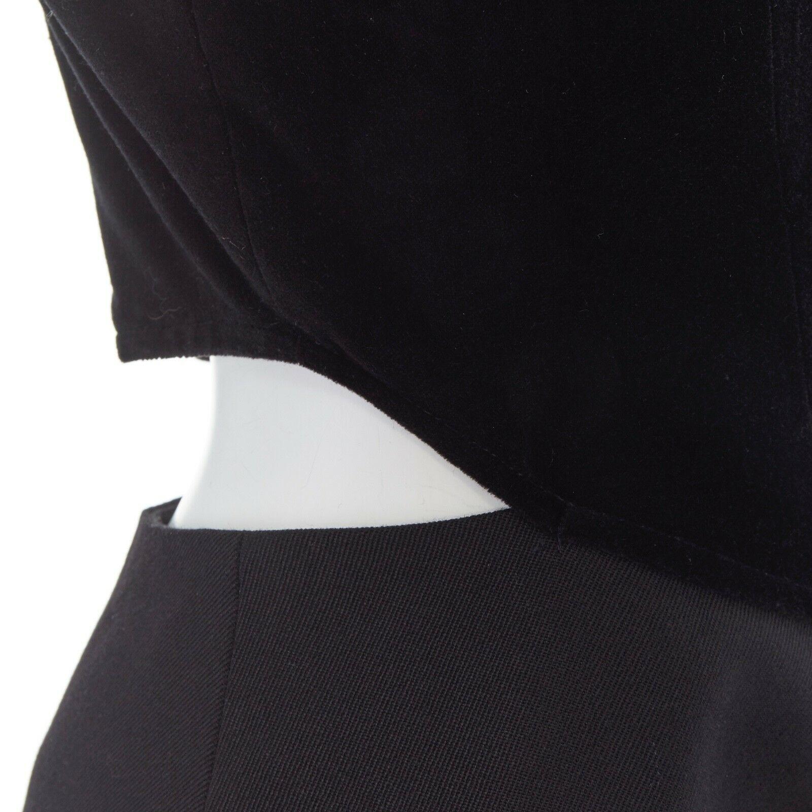 COMME DES GARCONS H&M black velvet bust cut out back flared skirt dress US6 M
COMME DES GARCONS X H&M
Cotton, wool, polyester, viscose. Black velvet bustier top. 
Spaghetti strap. Cut out at back. Flared skirt. ZIp back closure. 
Made in