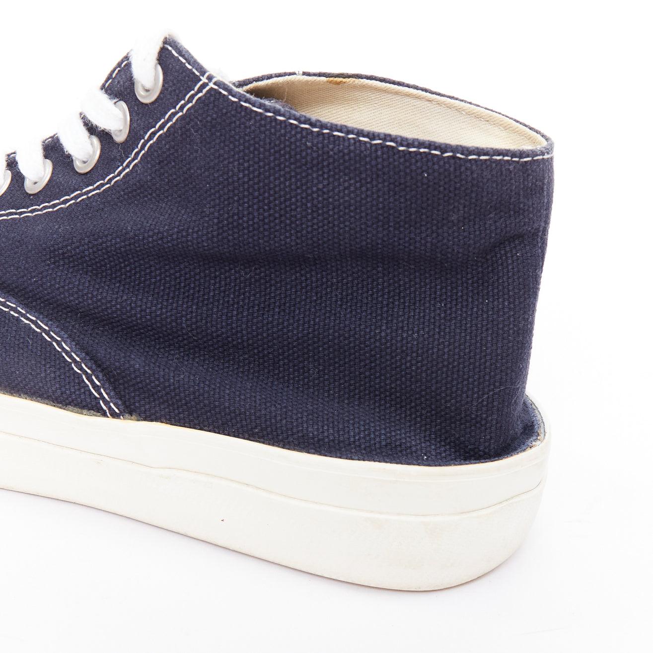COMME DES GARCONS Homme navy canvas mid top skate sneakers EU39 in vendita 3
