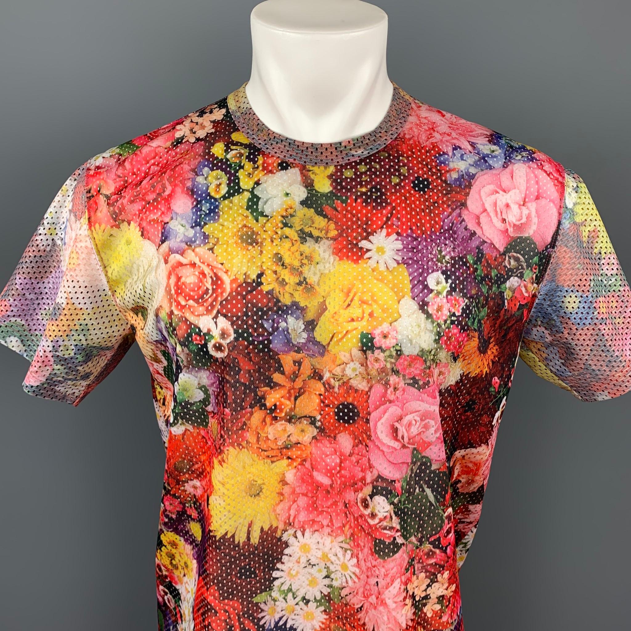 COMME es GARCONS HOMME PLUS Fall 2016 t-shirt comes in a multi-color mesh floral polyester featuring a crew-neck. Made in Japan. 

Excellent Pre-Owned Condition.
Marked: L

Measurements:

Shoulder: 19.5 in. 
Chest: 41 in. 
Sleeve: 8.5 in. 
Length: