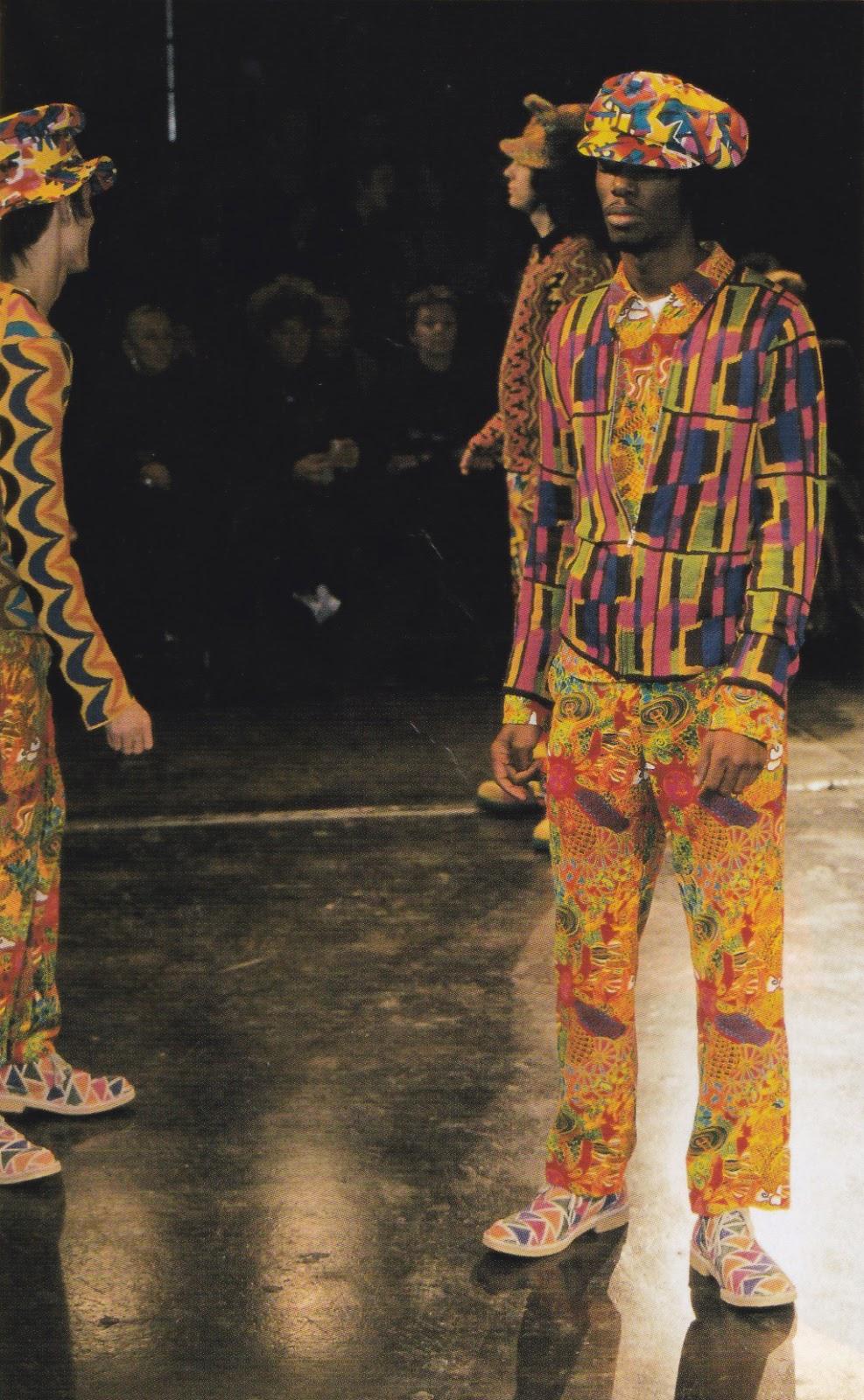 Comme Des Garcons Homme Plus Psychedelic Over-The-Top-Hut, Herbst/Winter 2001. im Angebot 8