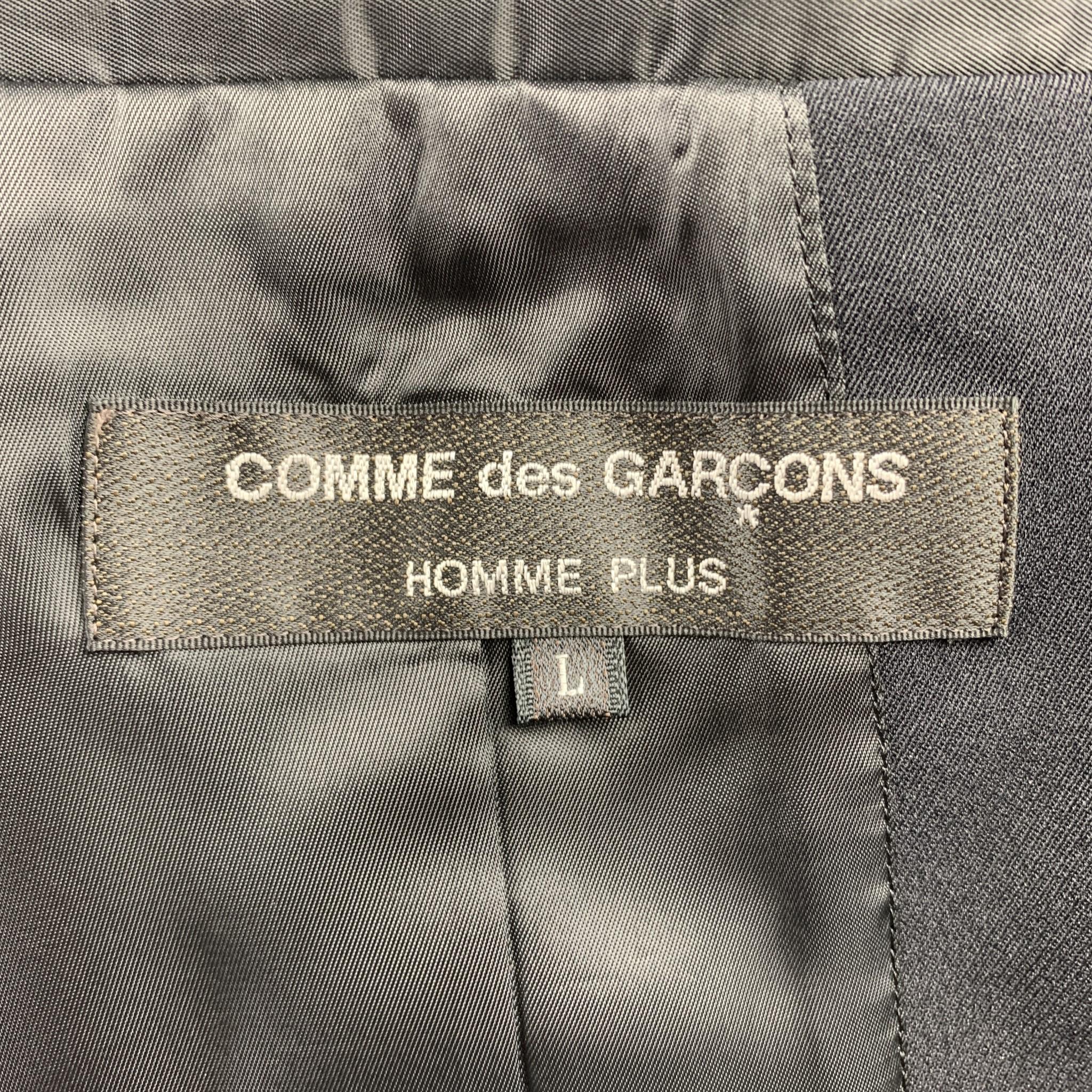 COMME des GARCONS HOMME PLUS Size 42 Regular Navy Nylon Blend Peak Lapel Suit In Excellent Condition In San Francisco, CA