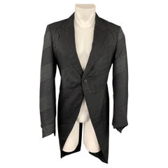 COMME des GARCONS HOMME PLUS - Manteau à queue d'aronde en tissus mélangés noirs à revers pointu, taille M
