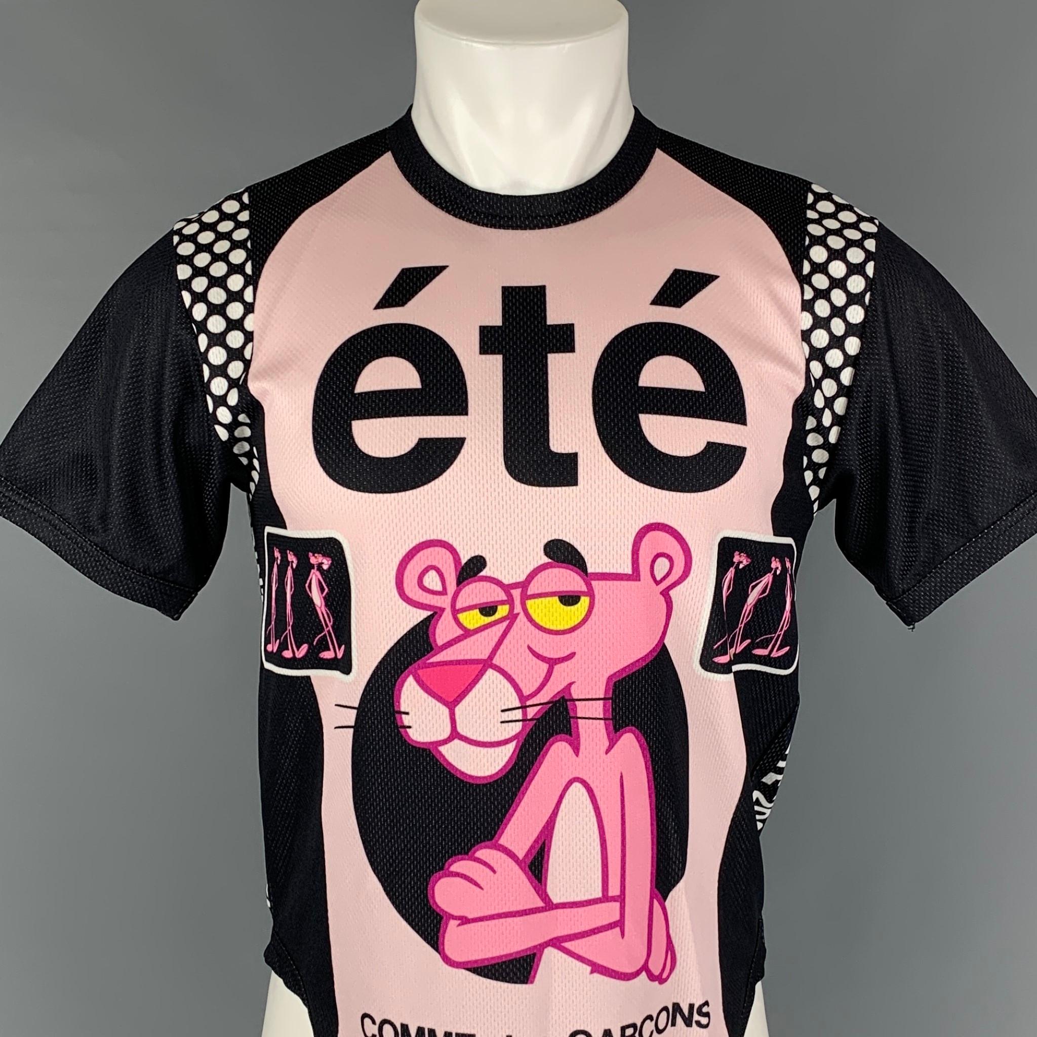 Vintage COMME des GARCONS HOMME PLUS SS 2005 by Rei Kawakubo t-shirt comes in a pink & black polyester with a pink panther logo design featuring short sleeves and a crew-neck. Made in Japan. 

Very Good Pre-Owned Condition.
Marked: