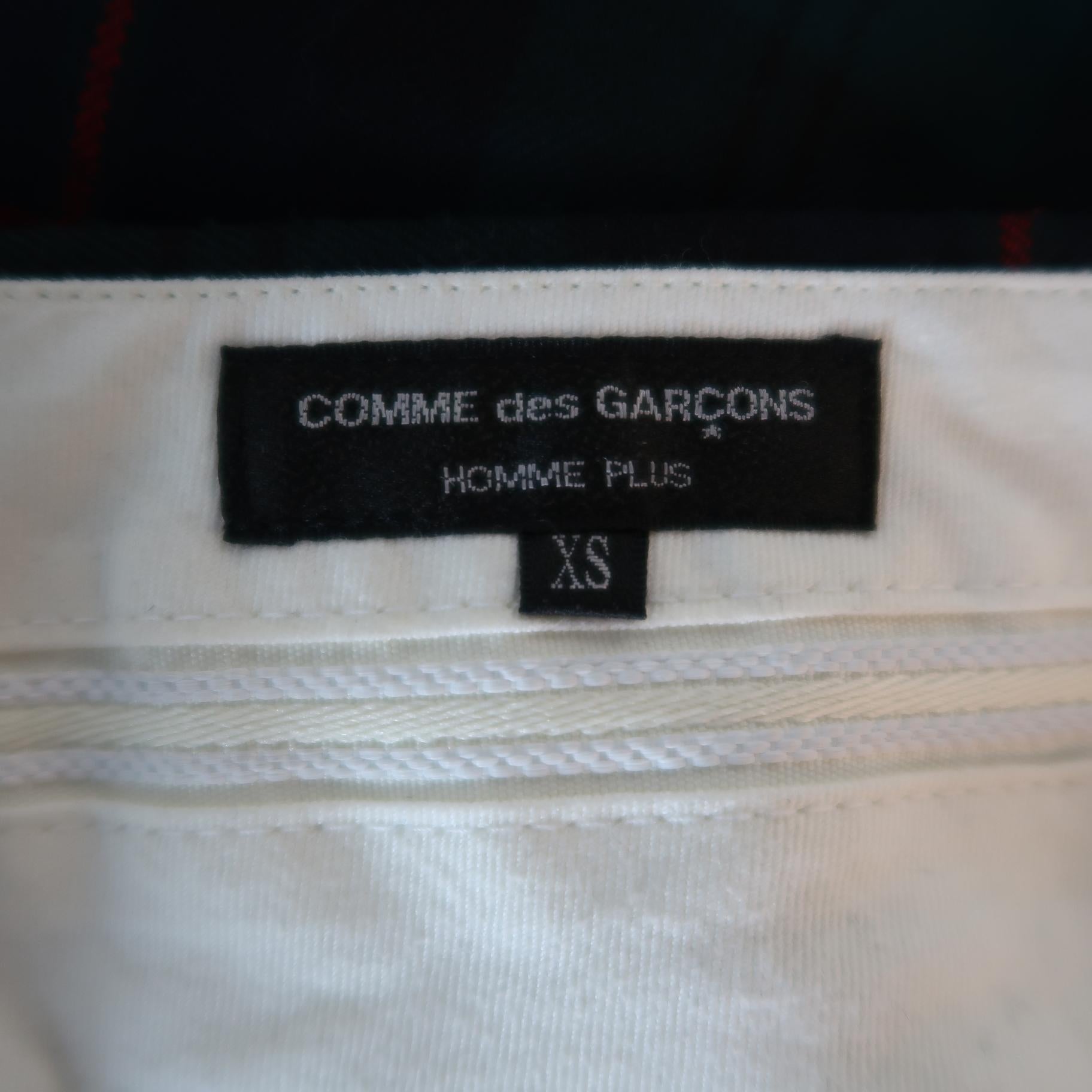 COMME des GARCONS HOMME PLUS XS Tartan Plaid Pleated Kilt Shorts 2