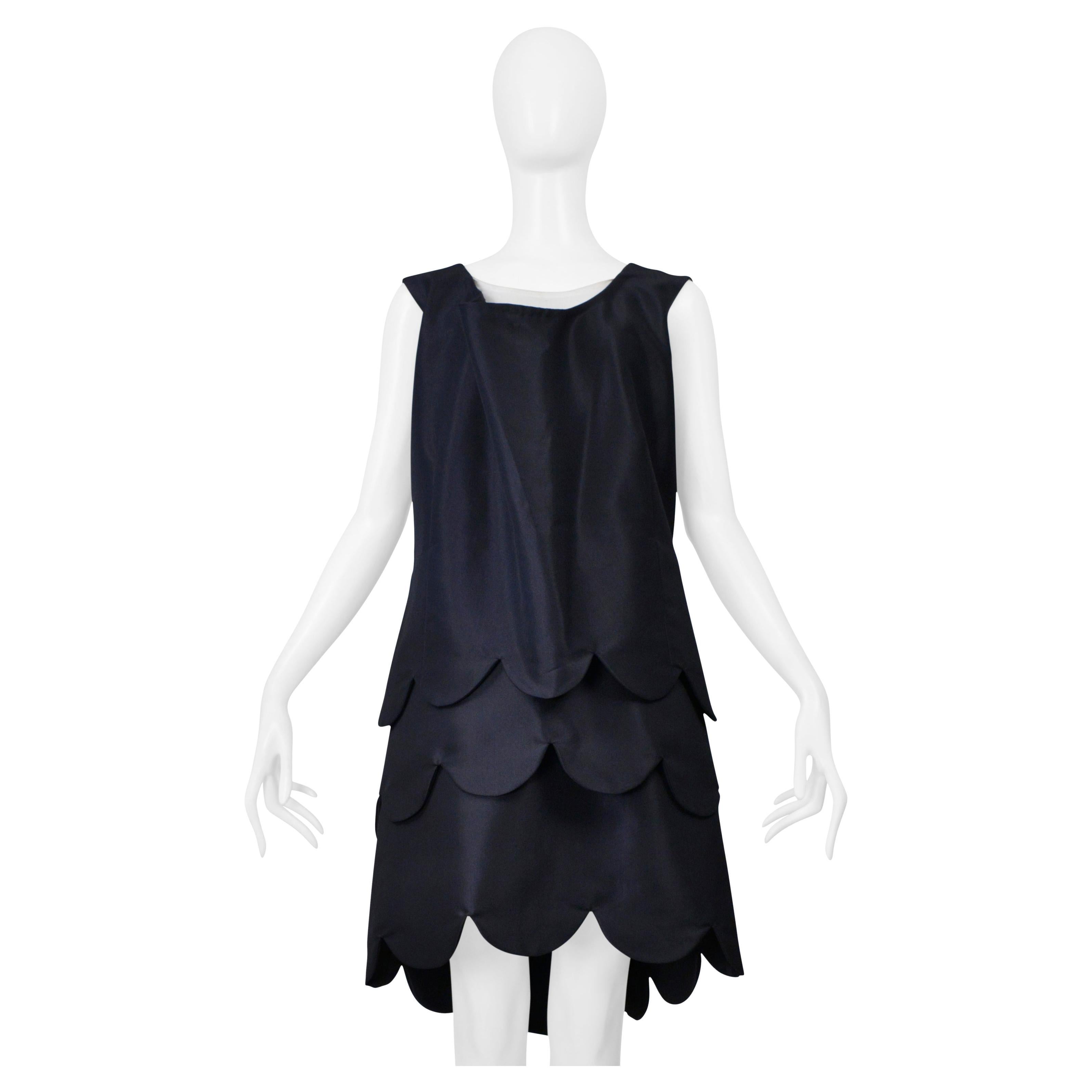 Comme Des Garcons Marineblaues mehrlagiges kurzes Partykleid mit Jakobsmuschelmuster 1999 im Angebot