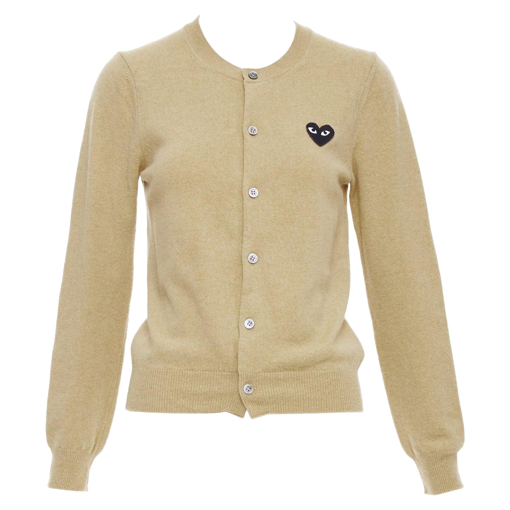 COMME DES GARCONS PLAY 2008 Blackwappen cardigan en laine beige et cœur noir S en vente